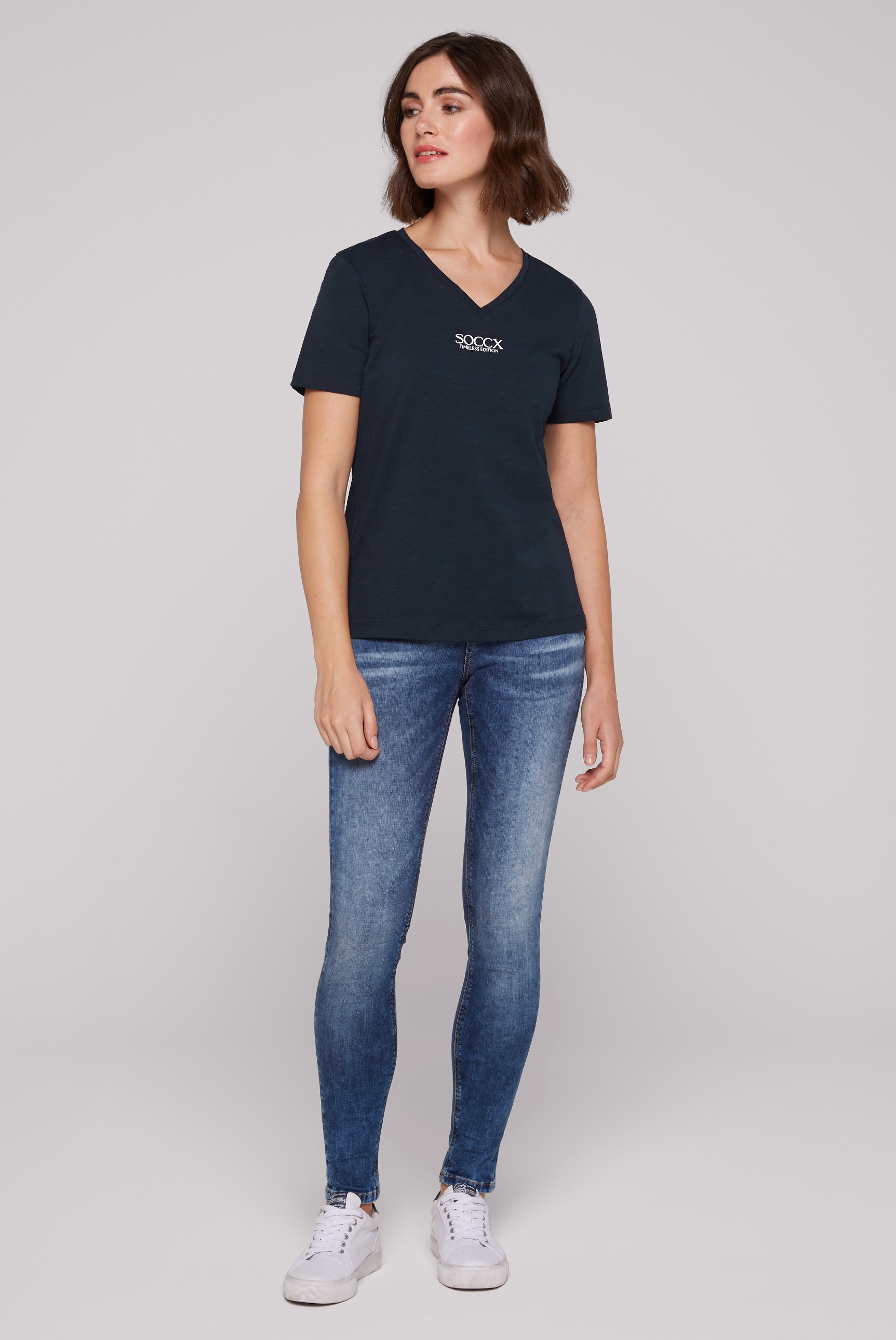 SOCCX V-Shirt, aus Baumwolle