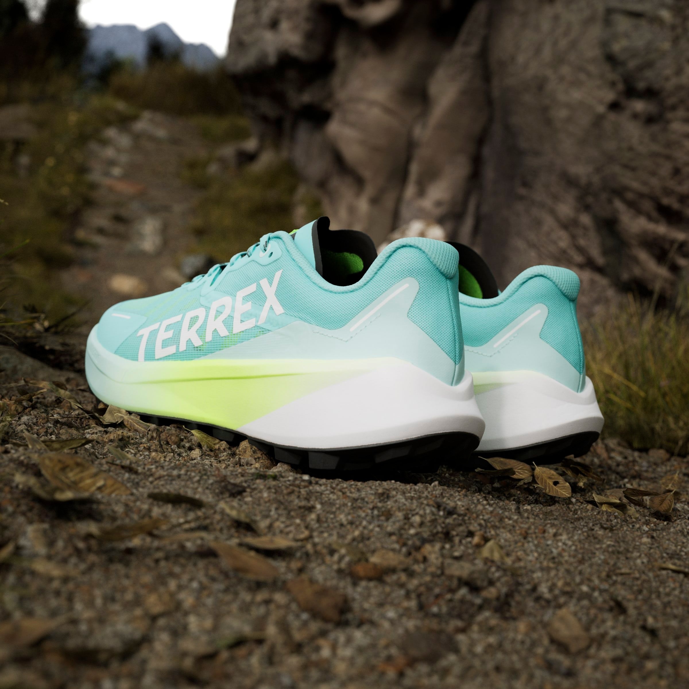 adidas TERREX Trailrunningschuh »TERREX AGRAVIC 3 TRAILRUNNING«, Trail-Runningschuhe