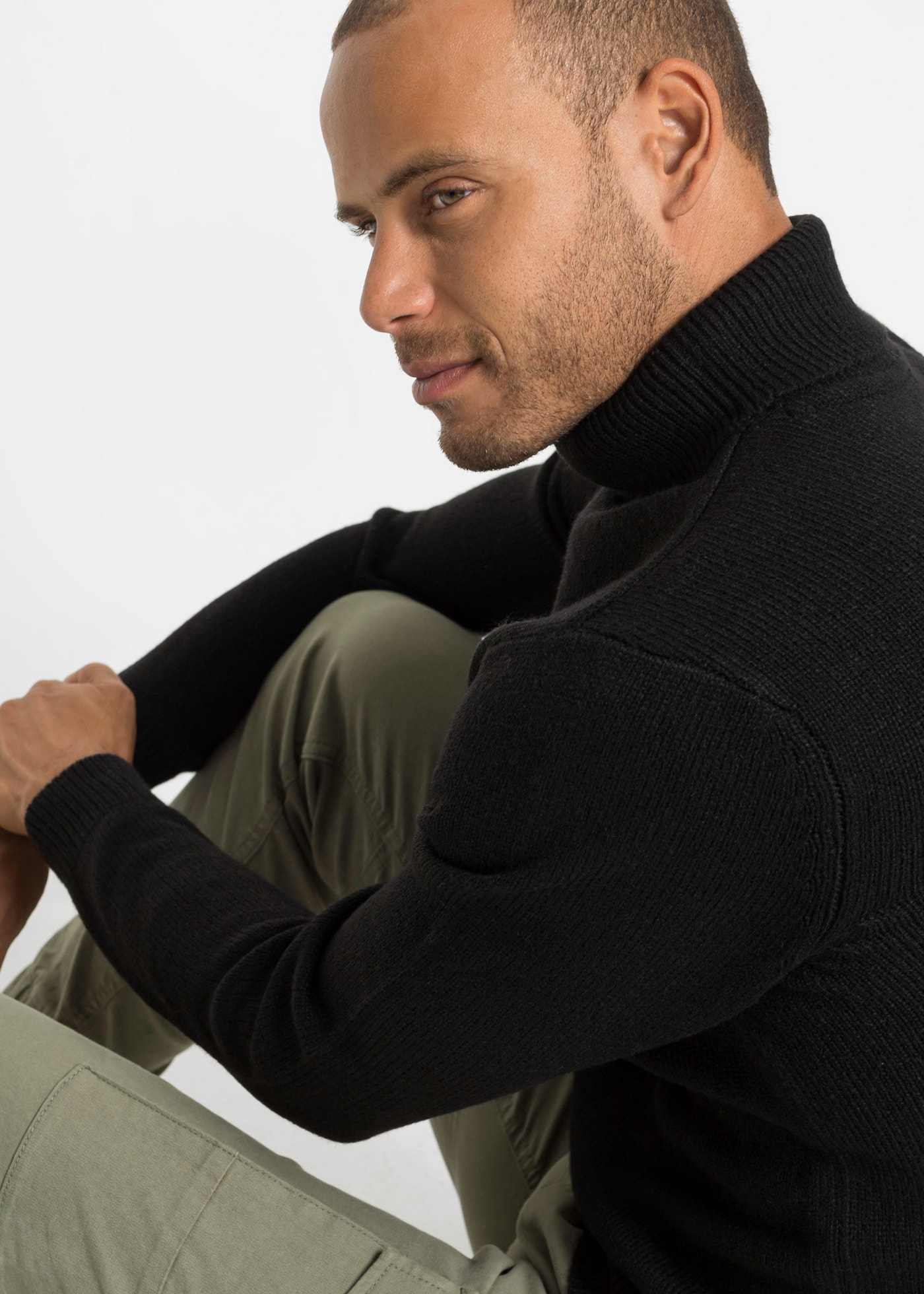 bonprix Rollkragenpullover mit Rollkragen, mit Rippbündchen, Regular Fit