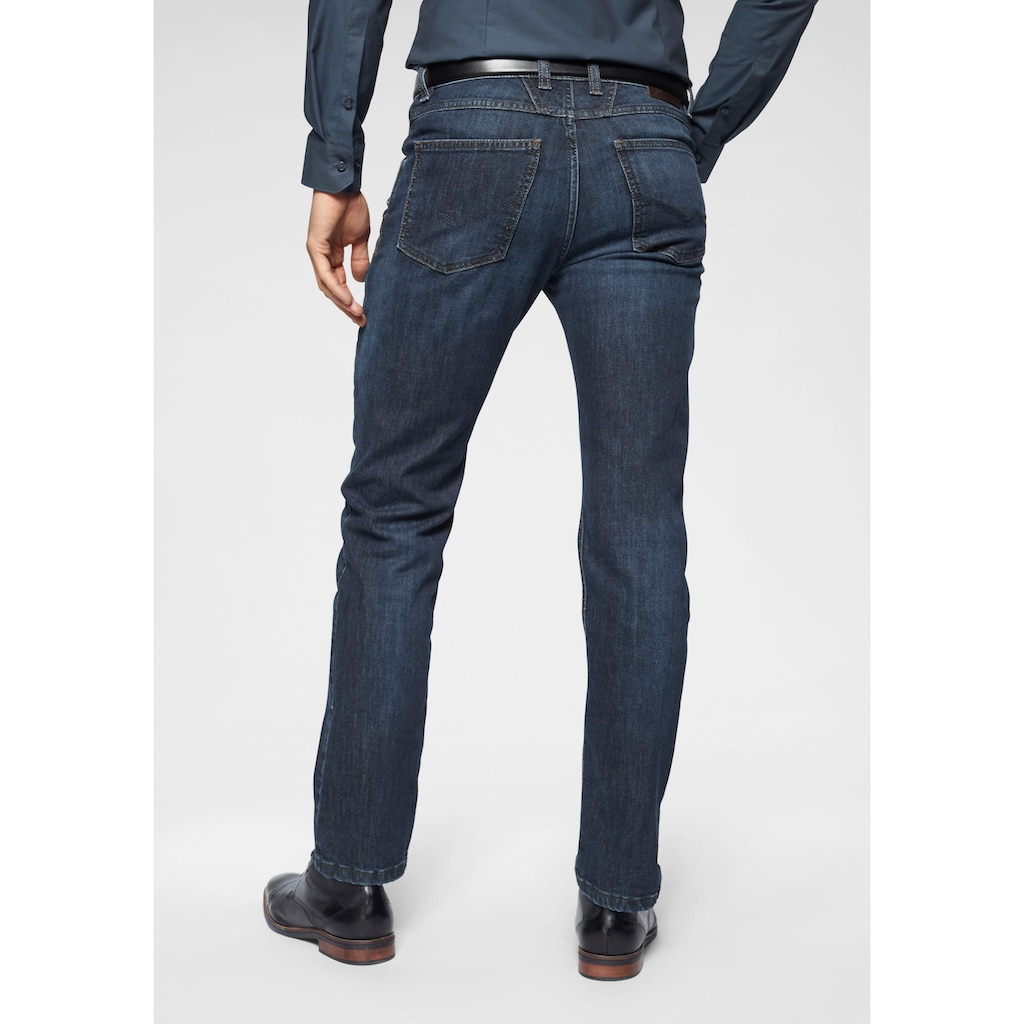 bugatti 5-Pocket-Jeans, Gürtelschlaufenbund mit Zip-fly