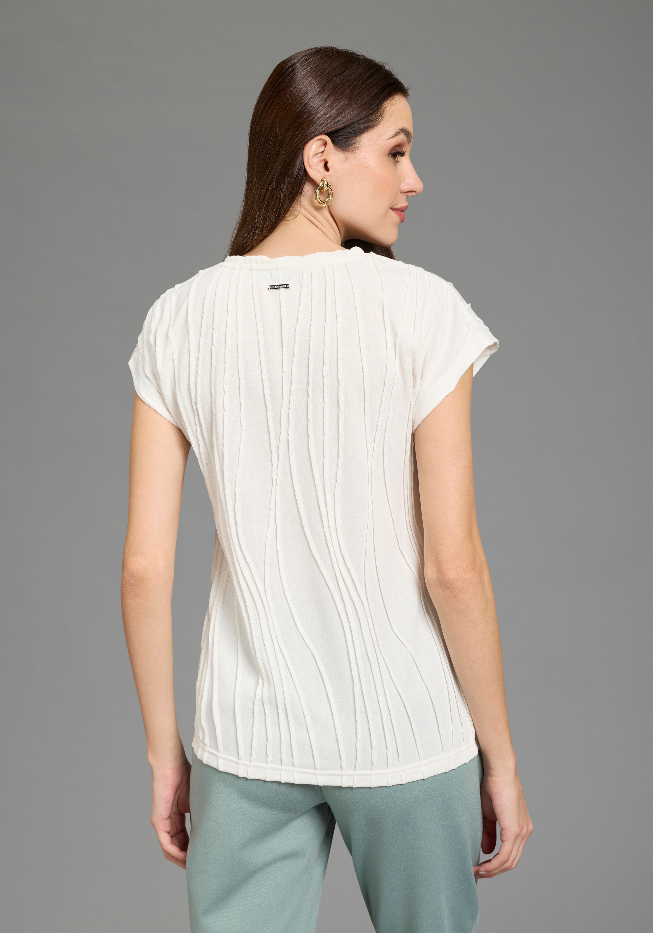 Bruno Banani V-Shirt mit V-Ausschnitt und Strukturmuster günstig online kaufen