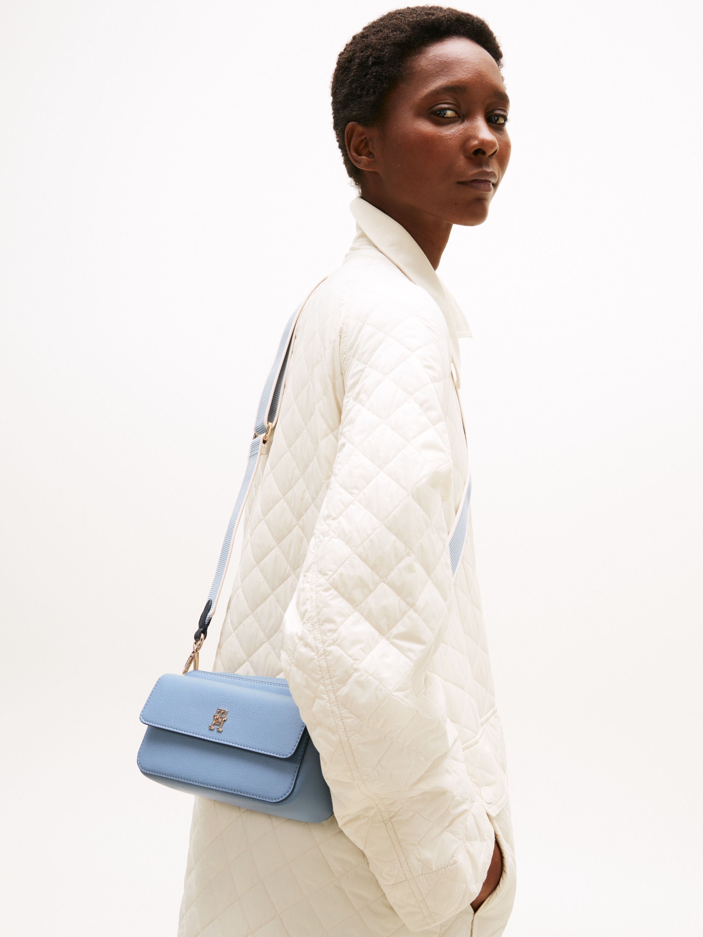 Tommy Hilfiger Umhängetasche "TH DISTINCT CAMERA BAG", Damen Schultertasche günstig online kaufen