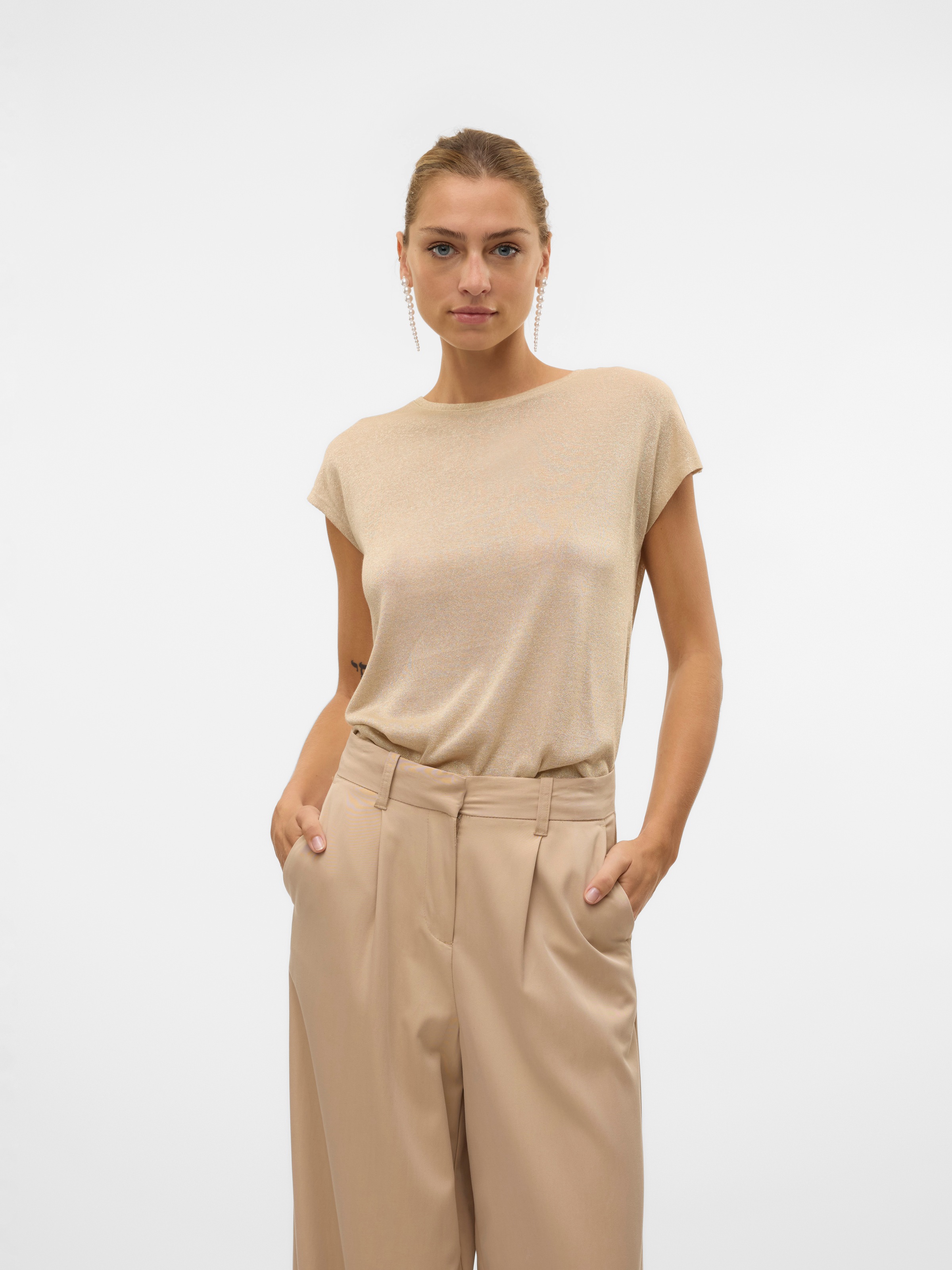 Vero Moda Kurzarmshirt "VMSARAH AVA SS TOP JRS GA NOOS" mit Glitzerdetails günstig online kaufen