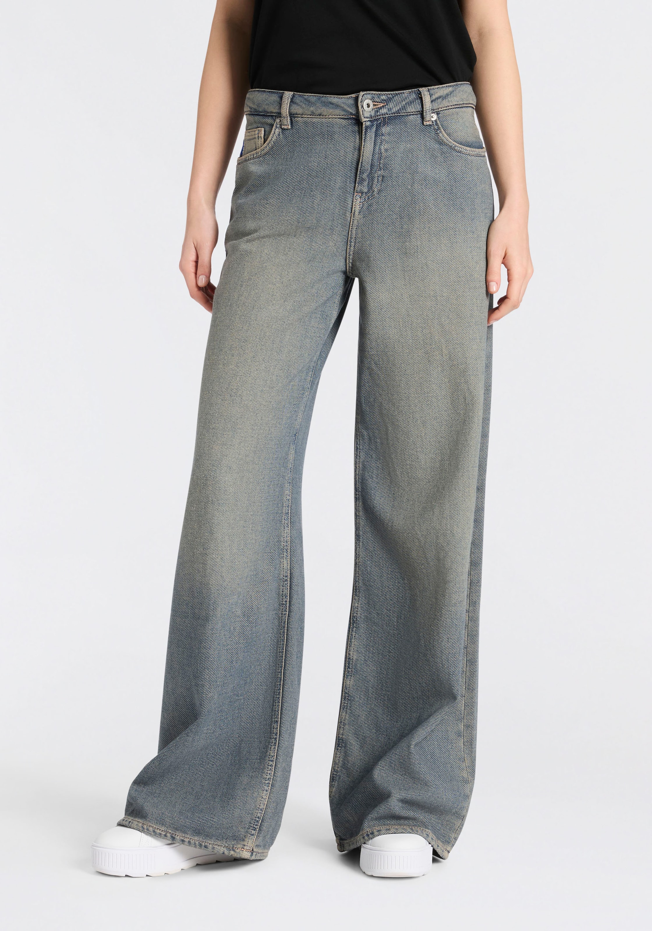 HUGO 5-Pocket-Jeans "Gobana" Low Rise, Wide Leg