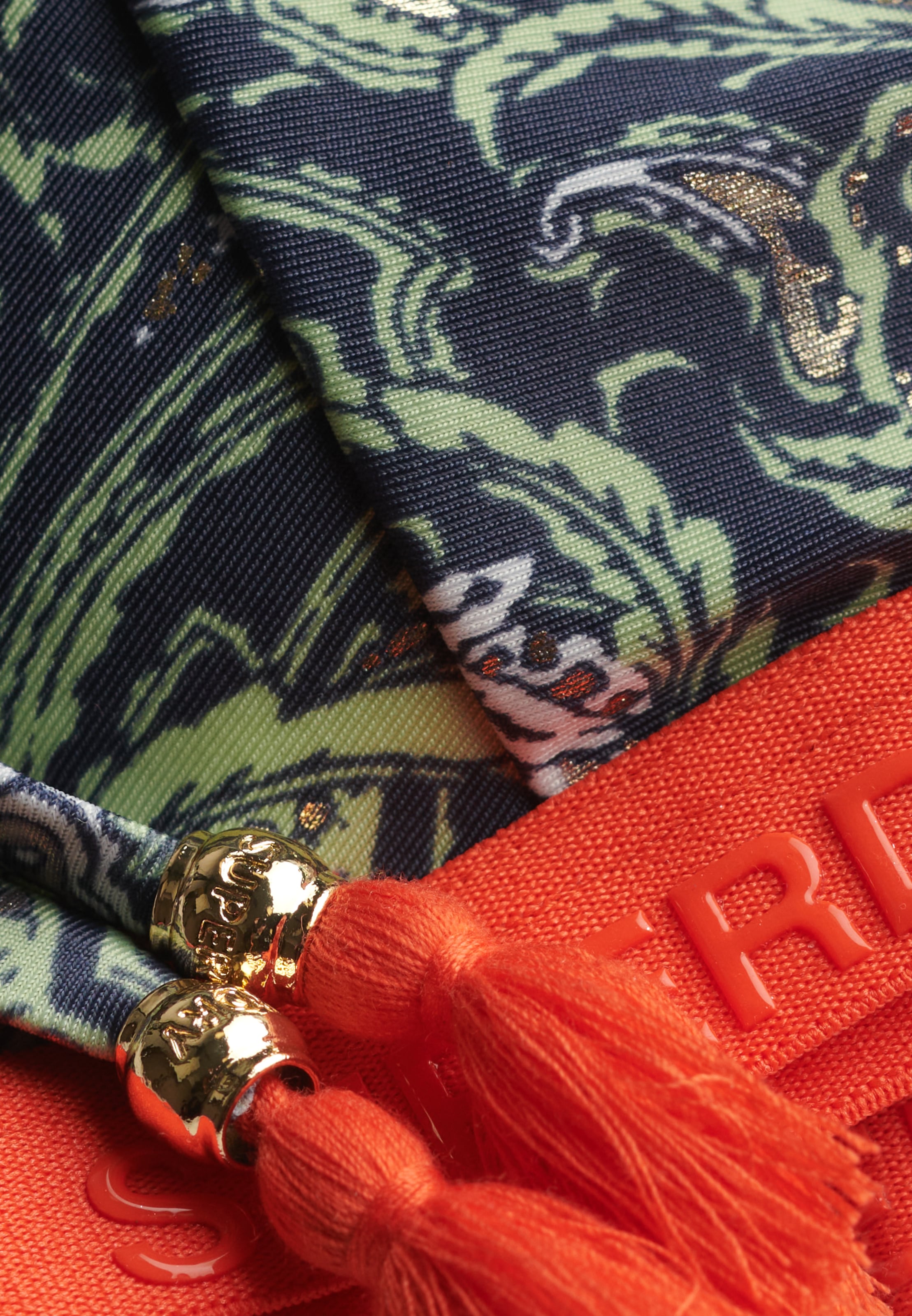 Superdry Maudymosi kostiumėlio viršutinė dalis »PRINT TRIANGLE Maudymosi kostiumėlis Topas
