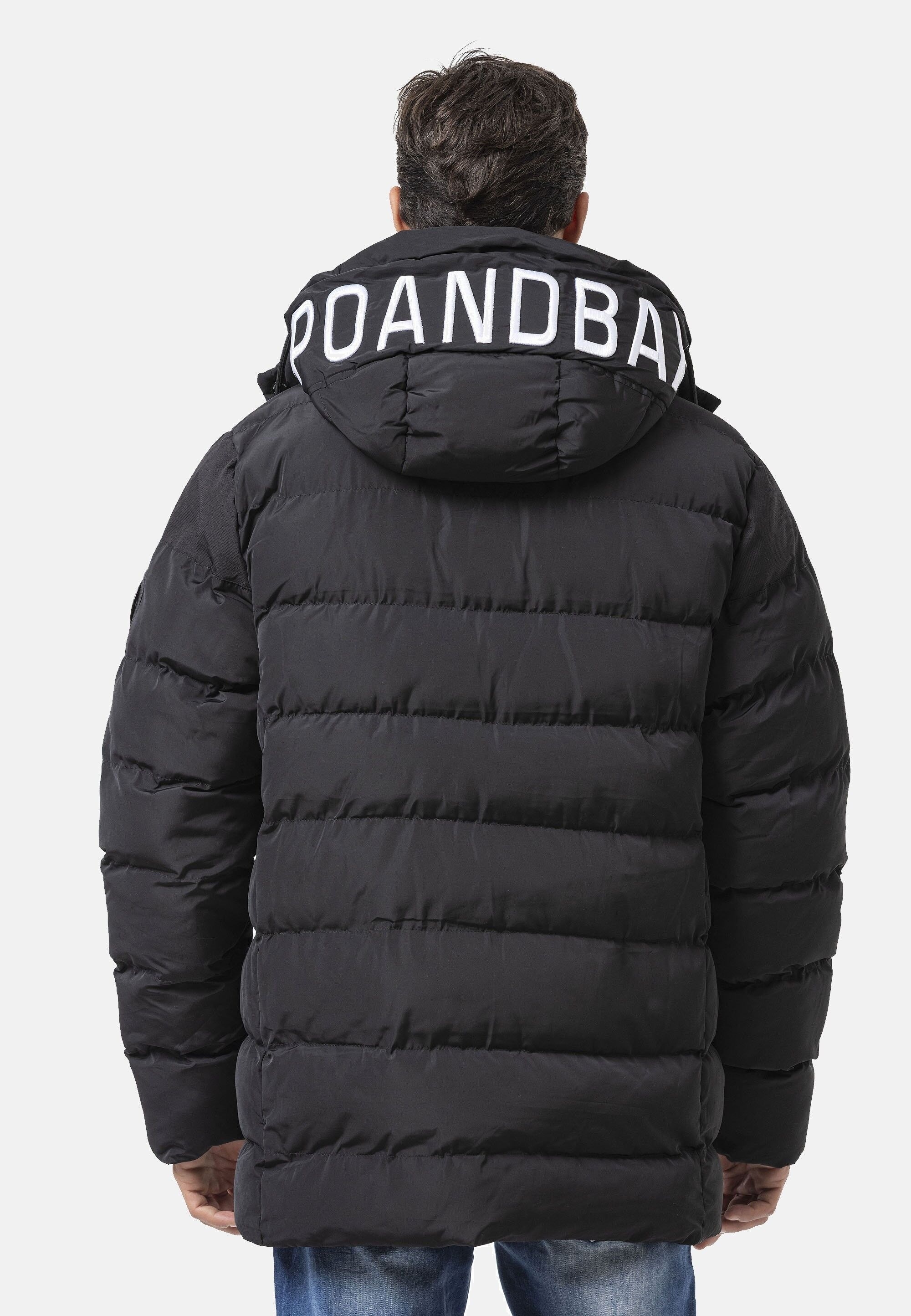 Cipo & Baxx Winterjacke »CM198« mit Kapuze mit Reißverschlusstaschen