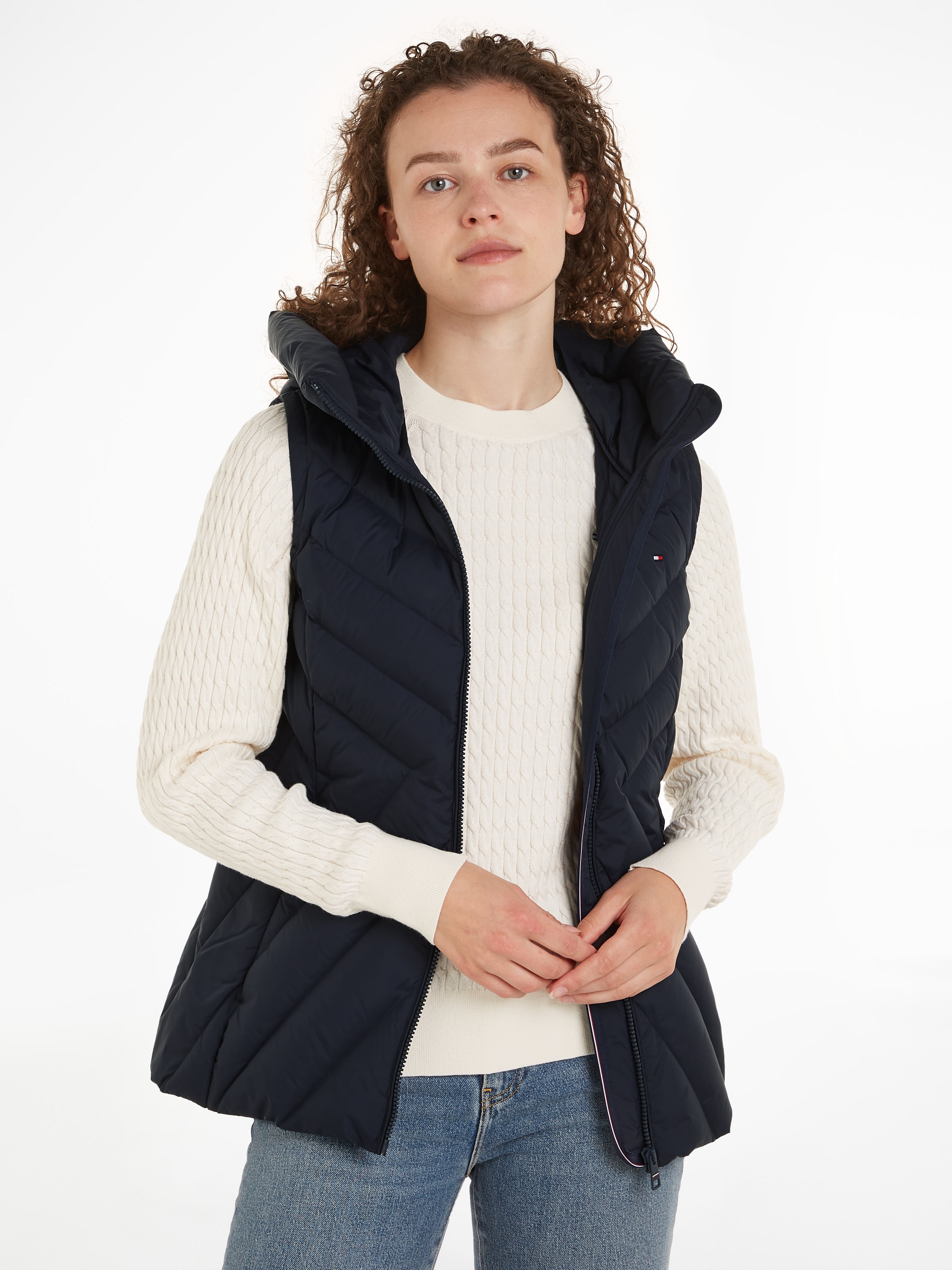 Steppweste »CHEVRON MW PADDED VEST«, mit mittelstarker Wattierung und Tommy Hilfiger...