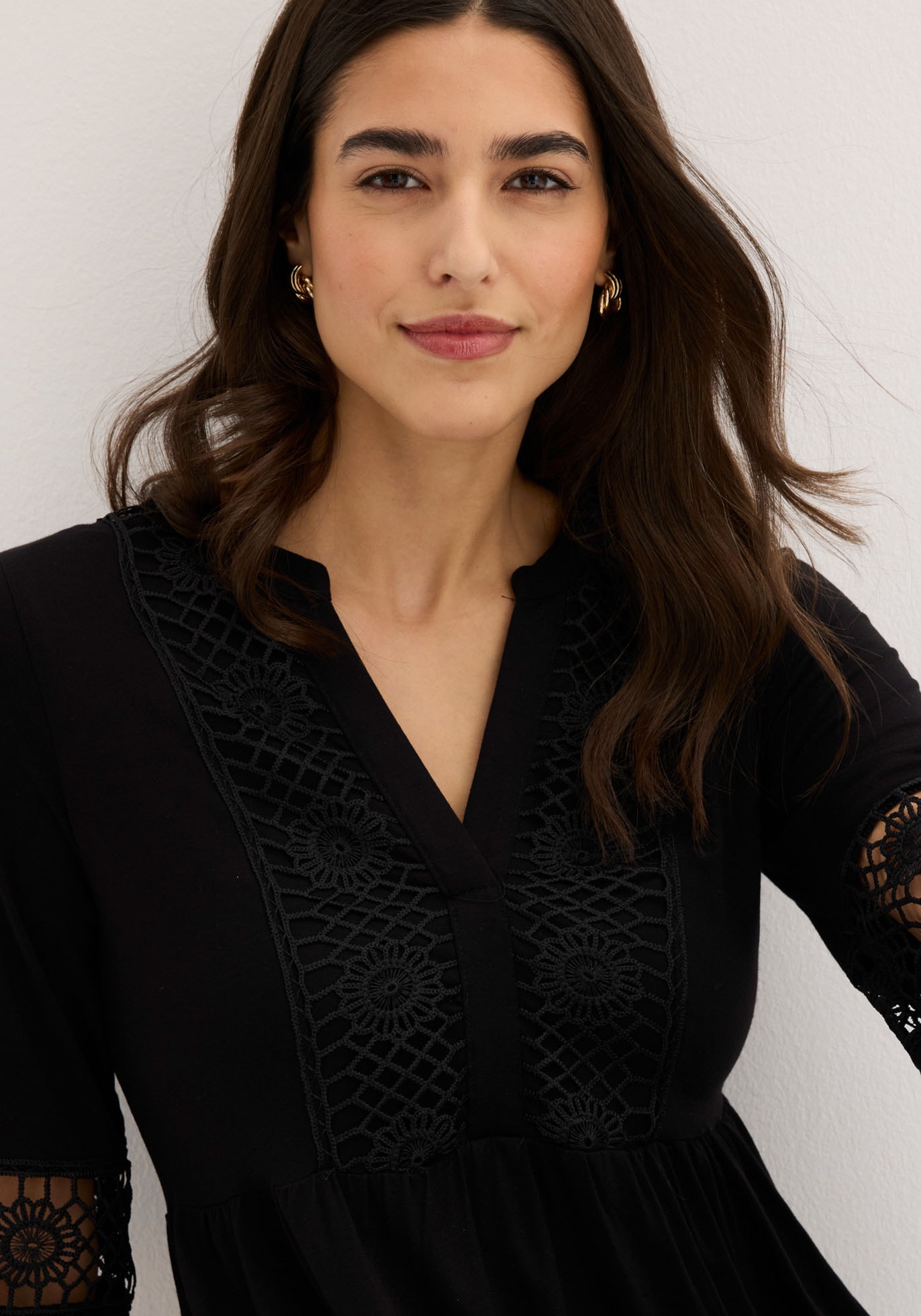 bonprix Tunikakleid ausgestellte Passform, mit hochwertiger Spitze, mit 3/4-Ärmeln