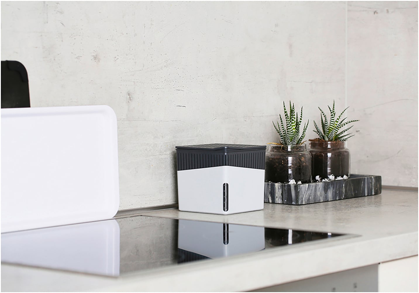WENKO Luftentfeuchter »Modell Cube«, für 40 m³ Räume, Tank 0,8 l, mit 2 x 500 g Entfeuchter-Blöcken