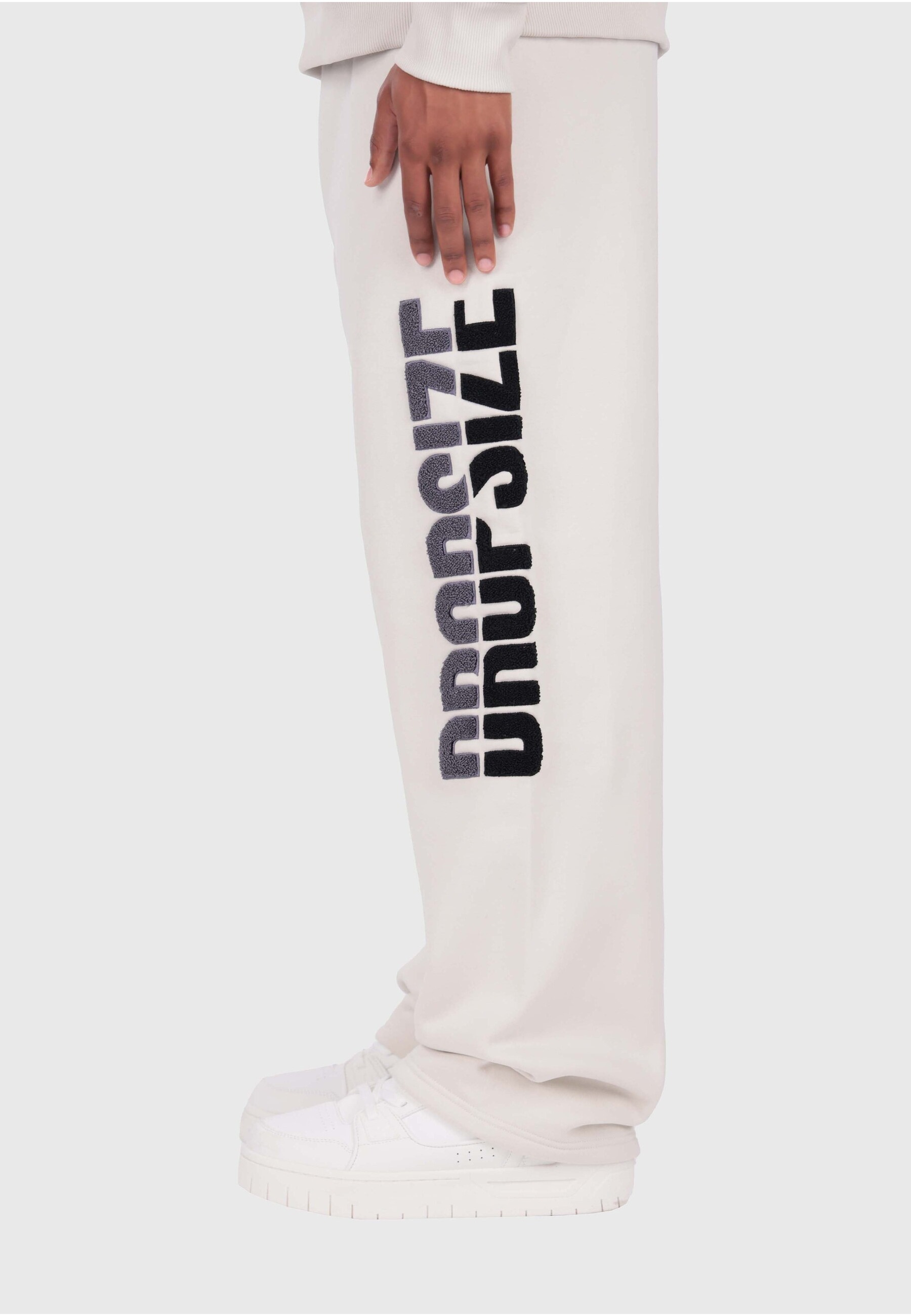 Dropsize Jogginghose »Dropsize SPLIT FROTTEE EMBO SWEATPANT«