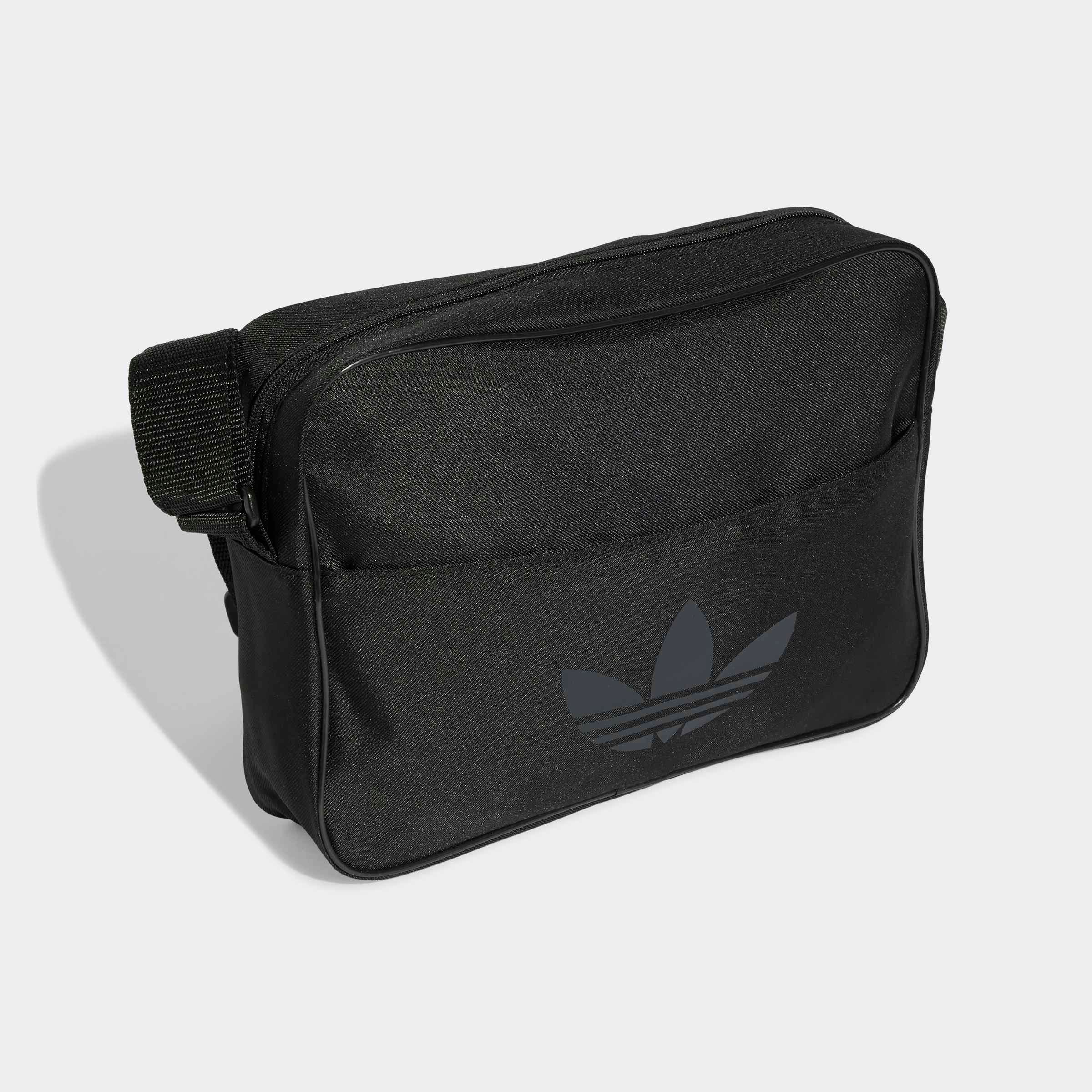 adidas Originals Sporttasche »AC AIRLINER«, Schultertasche im Retrolook
