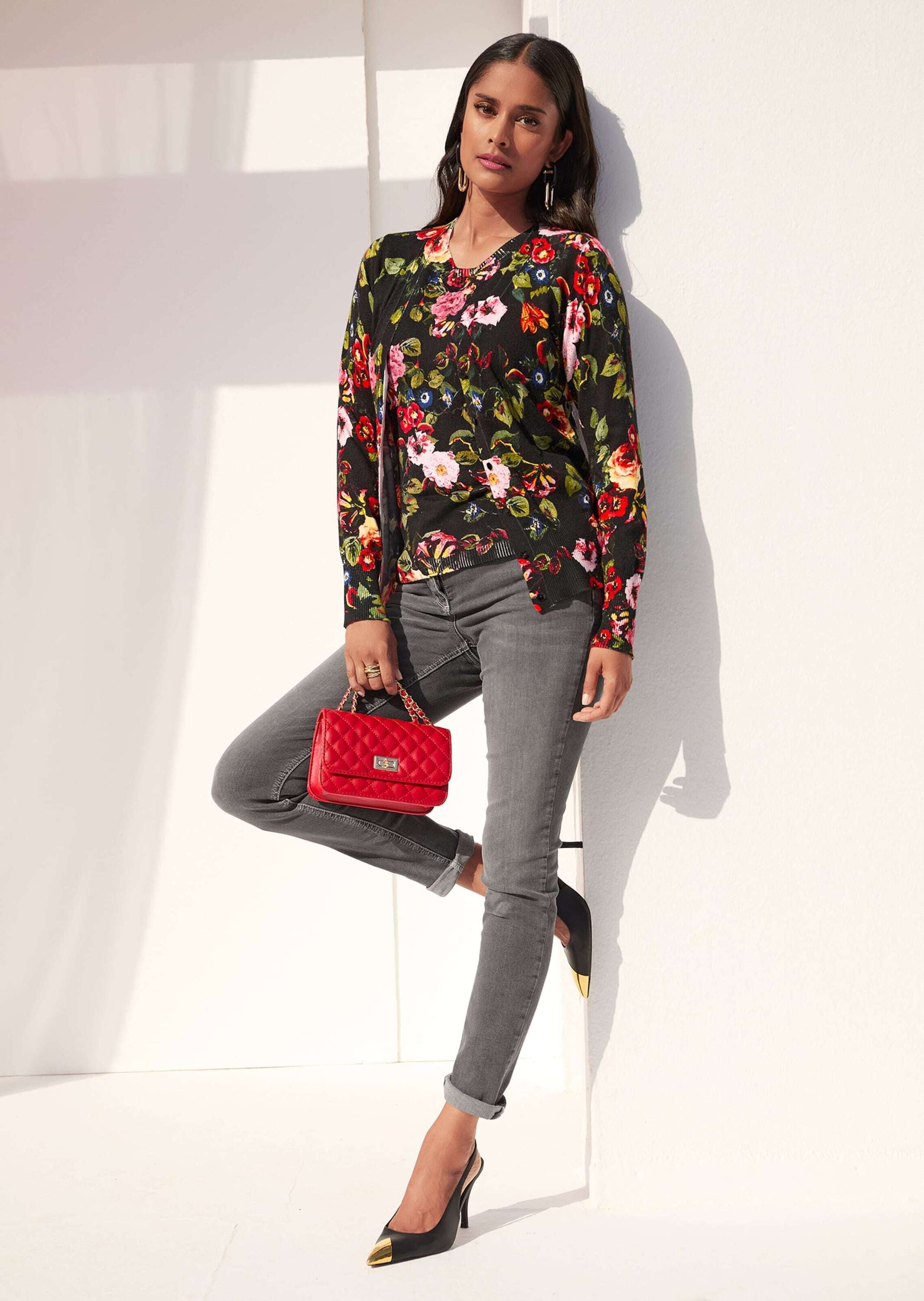 MADELEINE Strickjacke »Strickjacke Strickjacke mit Unikat-Print«