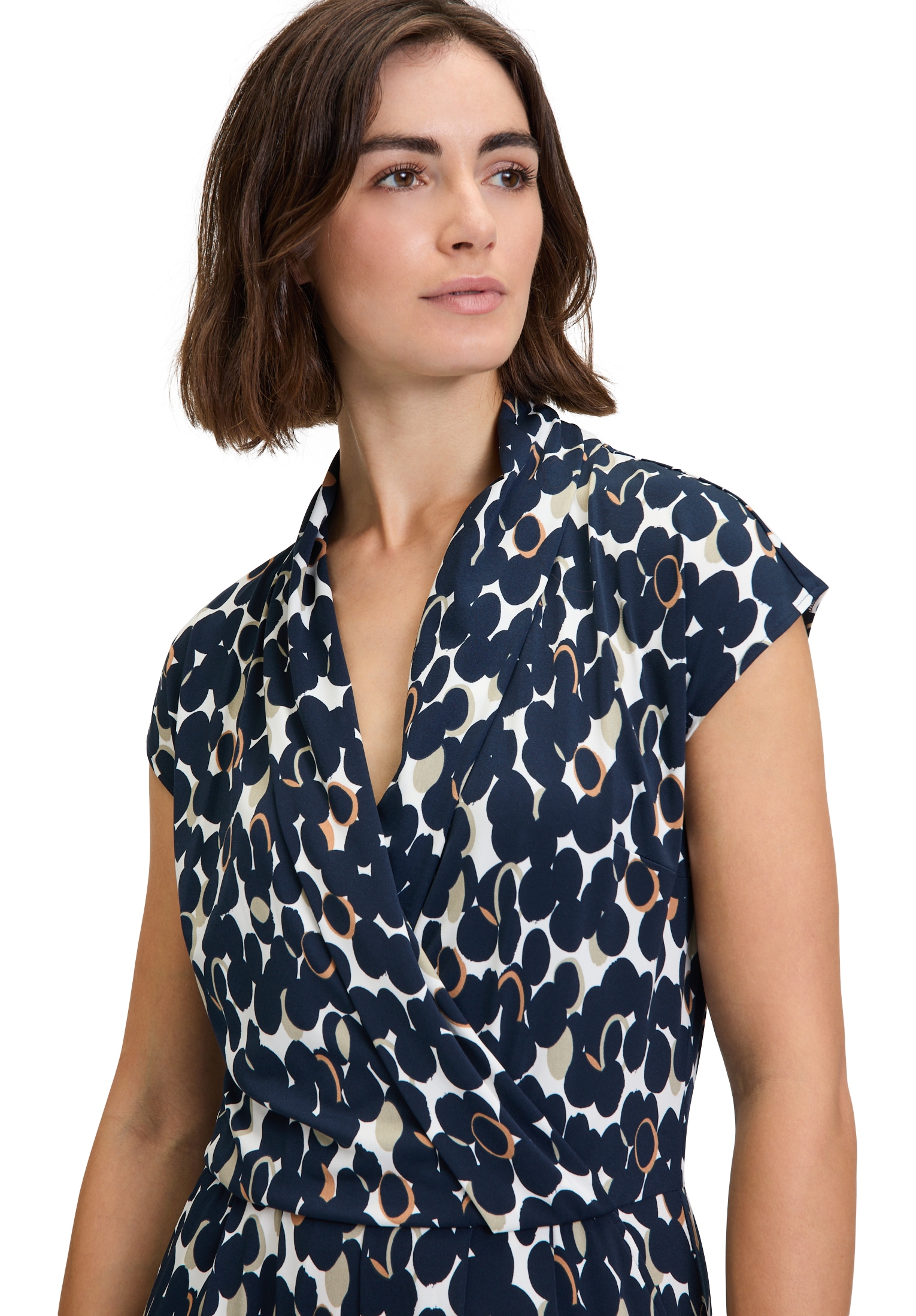 Betty Barclay Overall »Betty Barclay Jumpsuit mit Eingrifftaschen«, (1 tlg.), Form