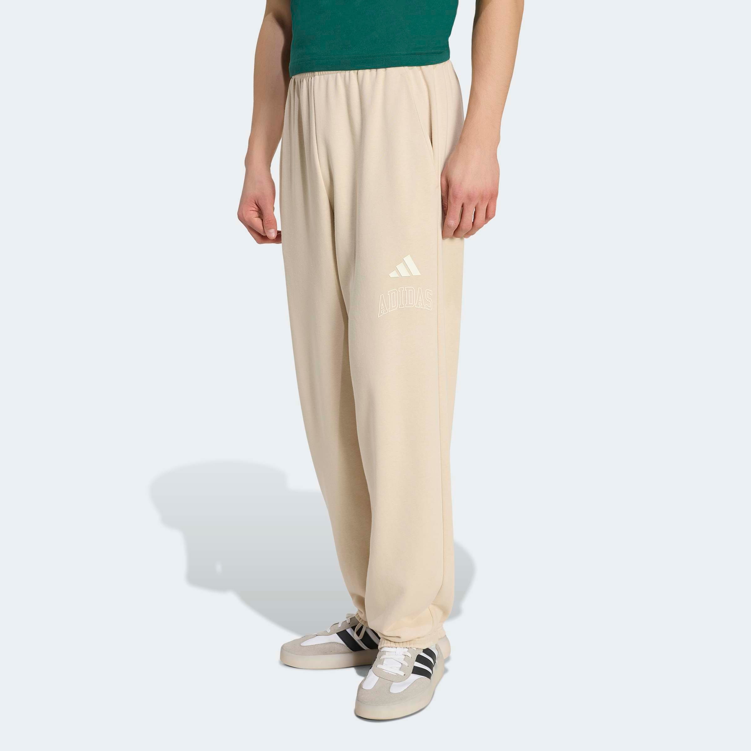 adidas Sportswear Sporthose "SEASONAL ESSENTIALS COLLEGIATE, FRENCH TERRY, BÜNDCHEN" mit normal-weiter Passform, ohne Verschluss, für Erwachsene
