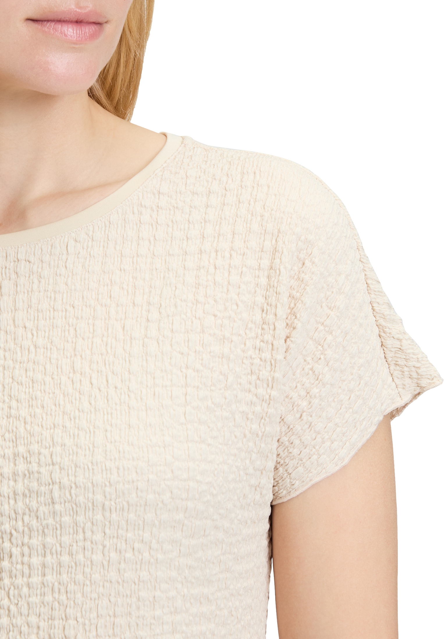 Betty Barclay Kurzarmshirt »Betty Barclay Strukturshirt mit U-Boot-Ausschnitt«, (1 tlg.)