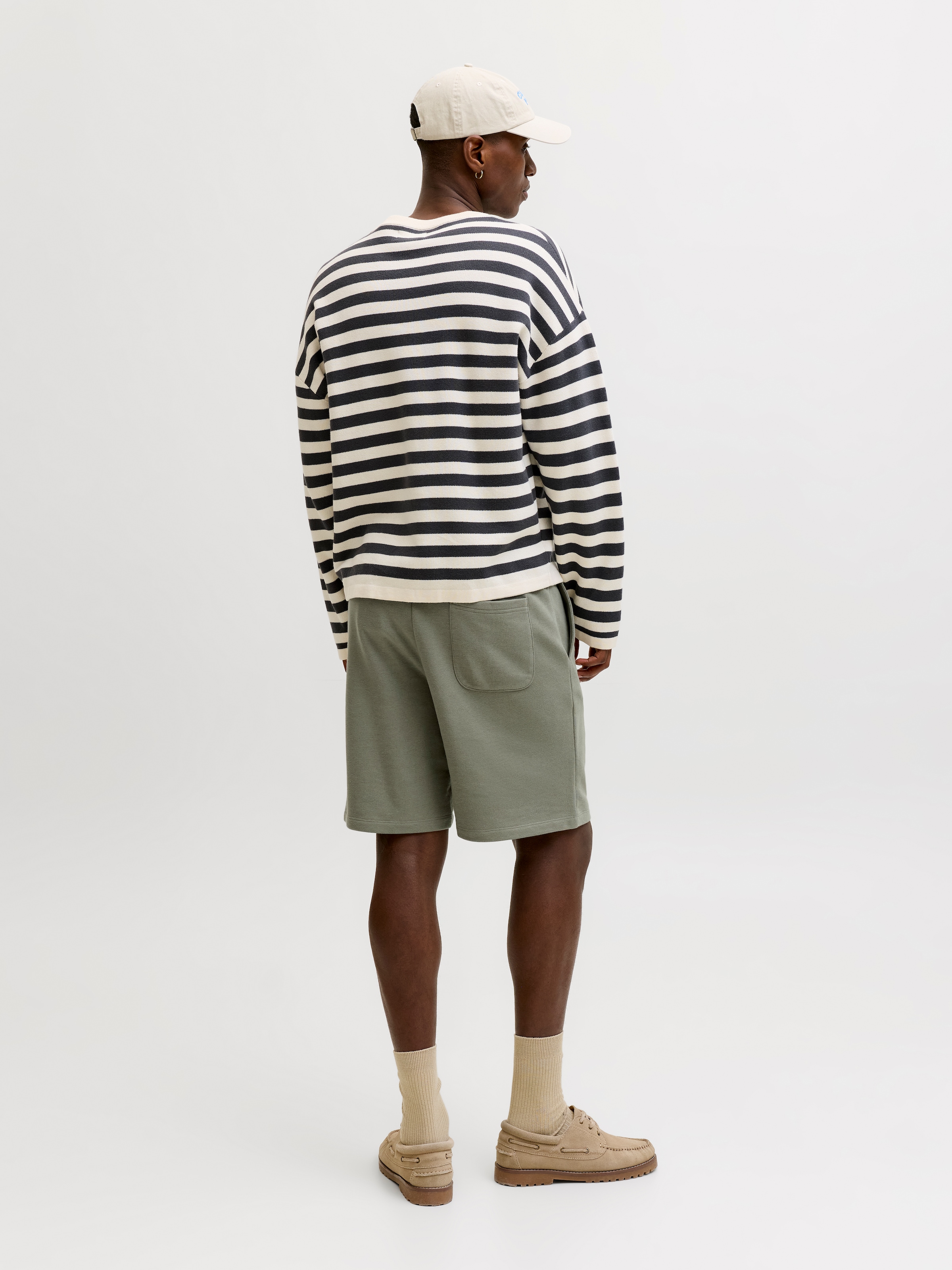 Jack & Jones Sweatshorts »JPSTKANE SOHO SWEAT SHORTS MID SN«  Baumwollmischung, loose fit