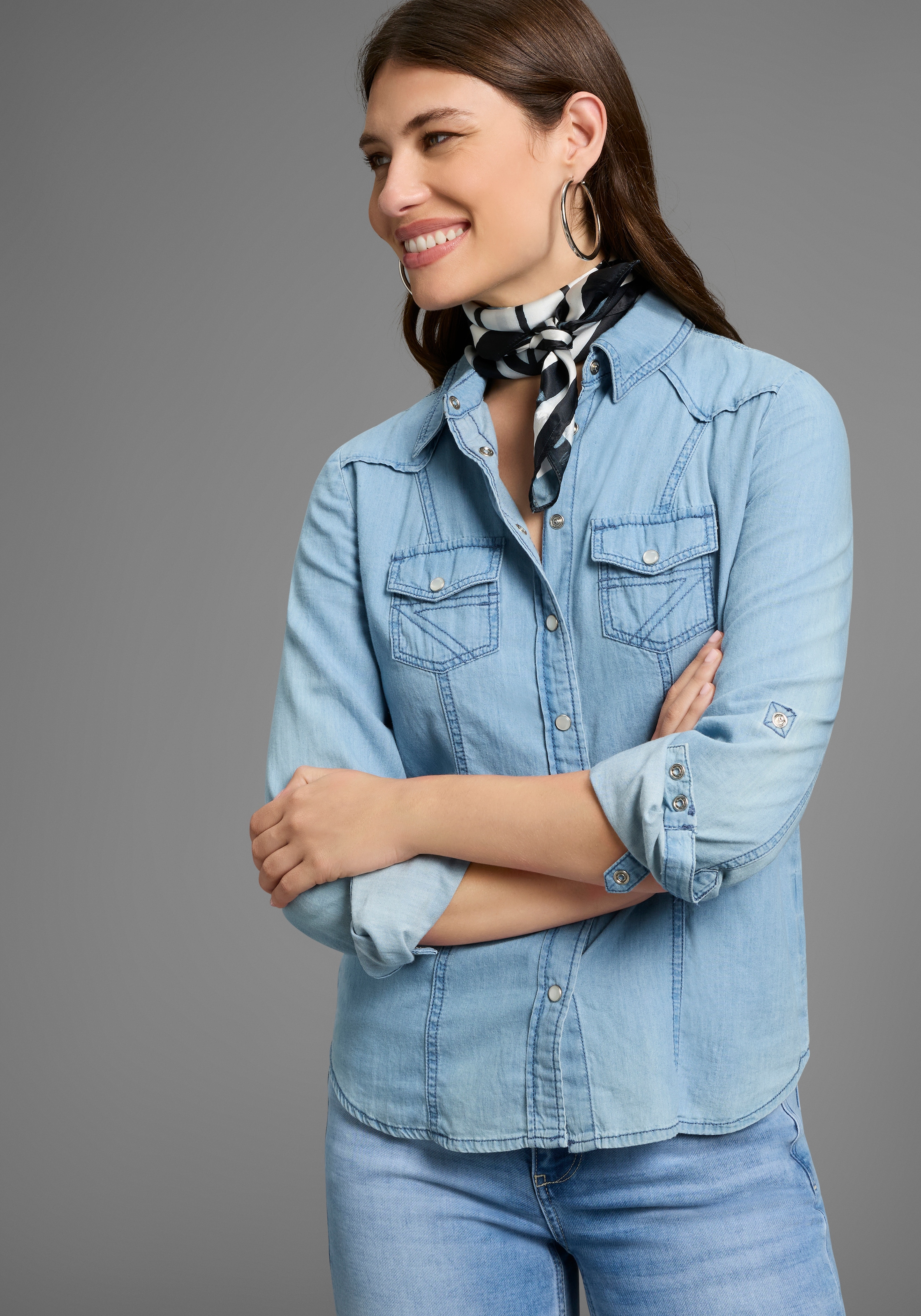 Laura Scott Nickituch, mit modischem Streifen-Allover-Druck - NEW