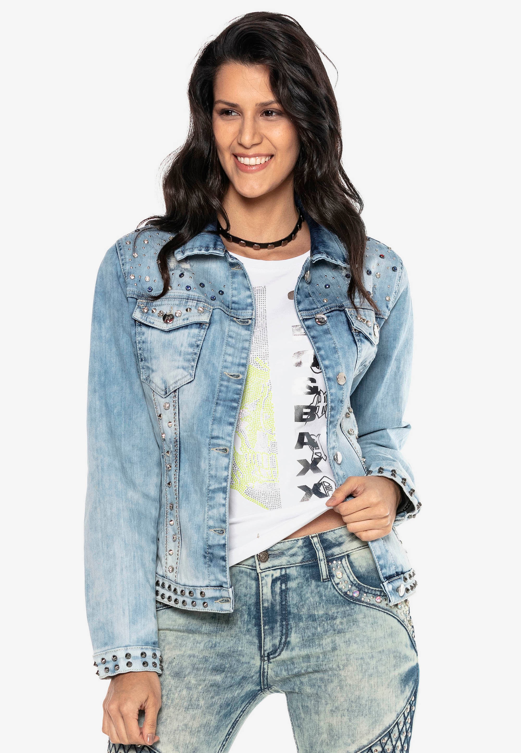Cipo & Baxx Jeansjacke, mit auffälligen Applikationen