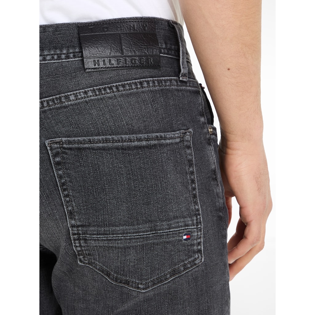 Tommy Hilfiger 5-Pocket-Jeans »STRAIGHT DENTON STR SALTON BLK«
