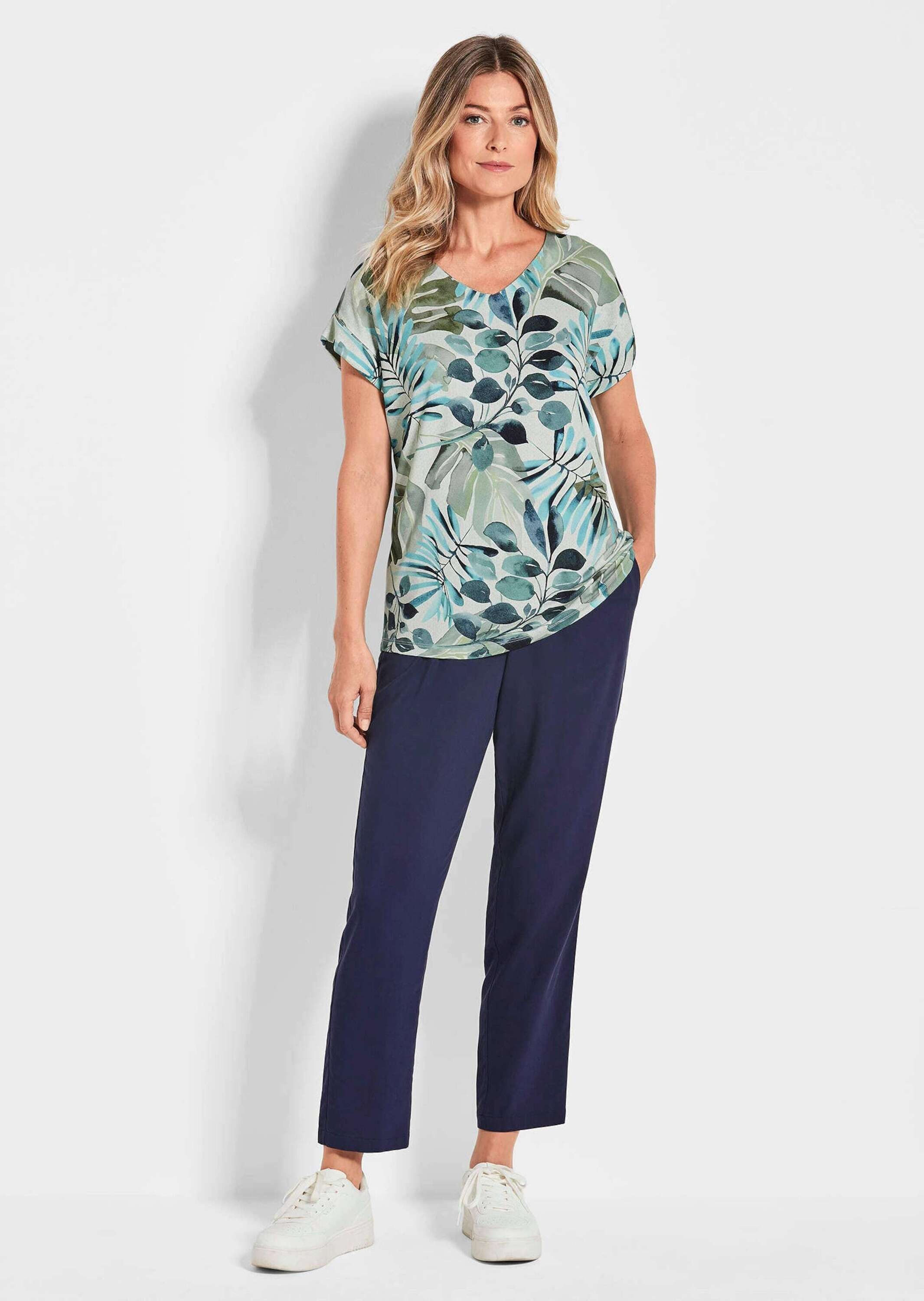 GOLDNER Kurzarmshirt "Kurzgröße Sommershirt mit Print, V-Ausschnitt" kleine günstig online kaufen