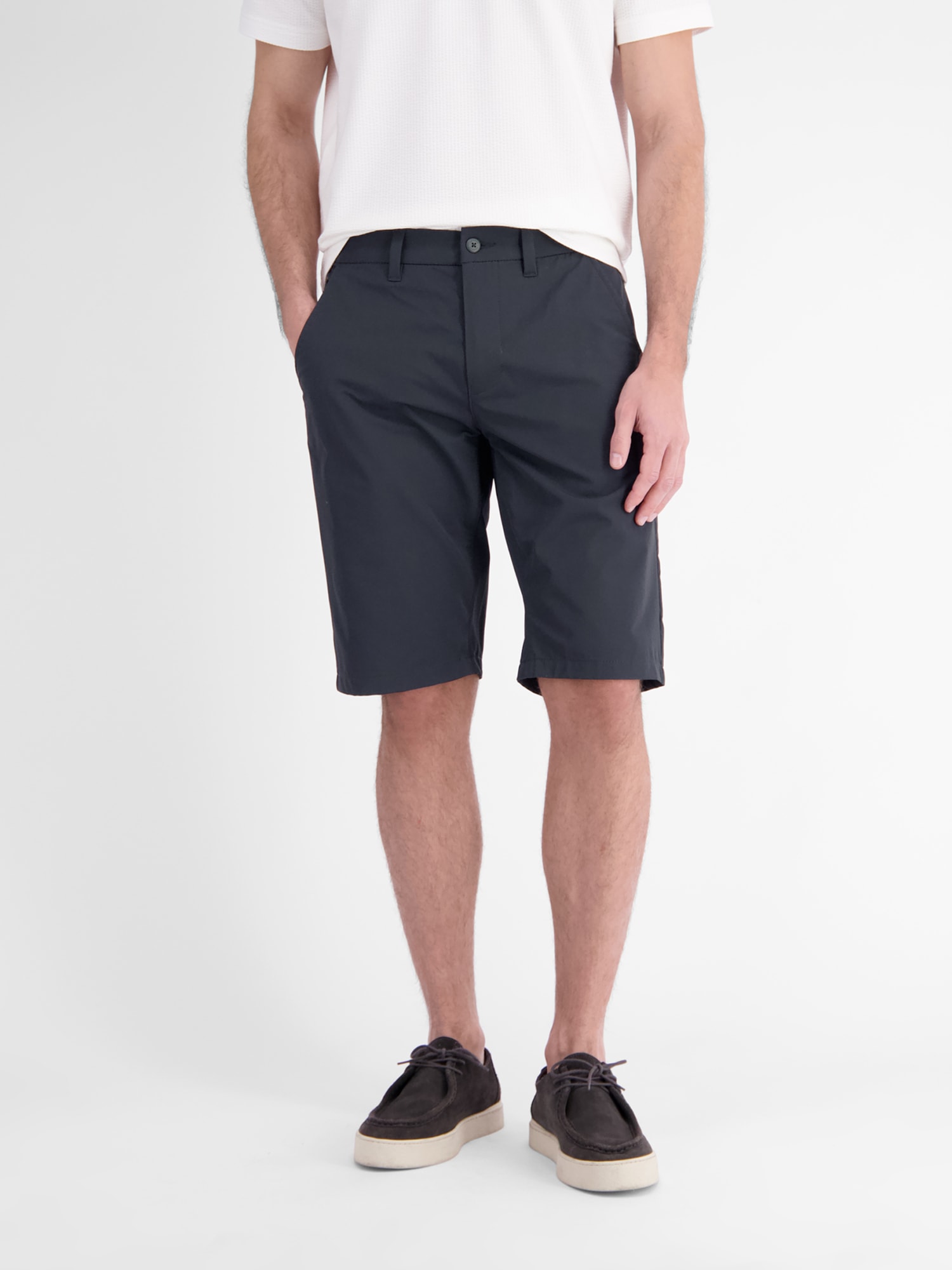 LERROS Chinoshorts »Sportliche Chino-Shorts aus flexiblem Nylon-Mix«