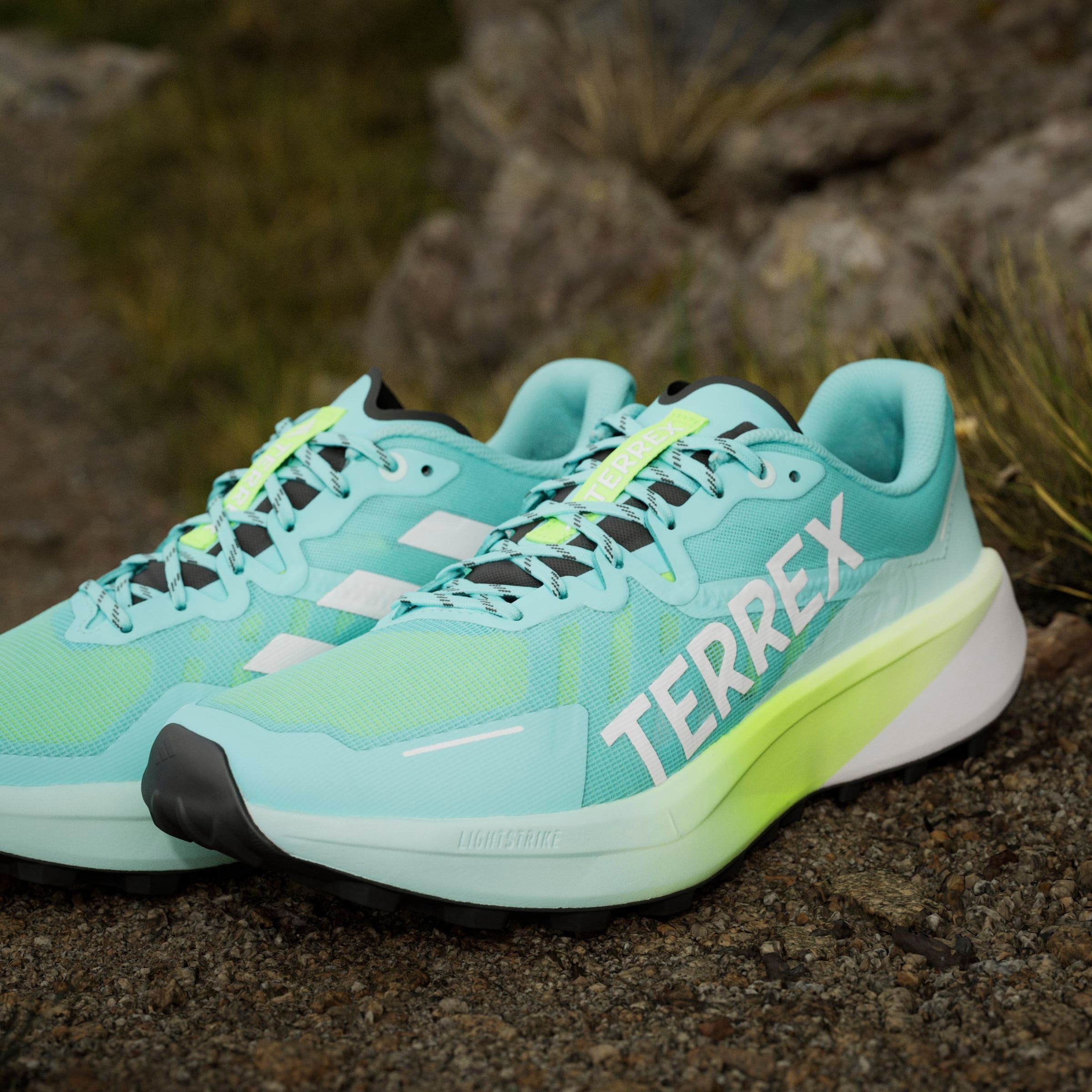 adidas TERREX Trailrunningschuh »TERREX AGRAVIC 3 TRAILRUNNING«, Trail-Runningschuhe