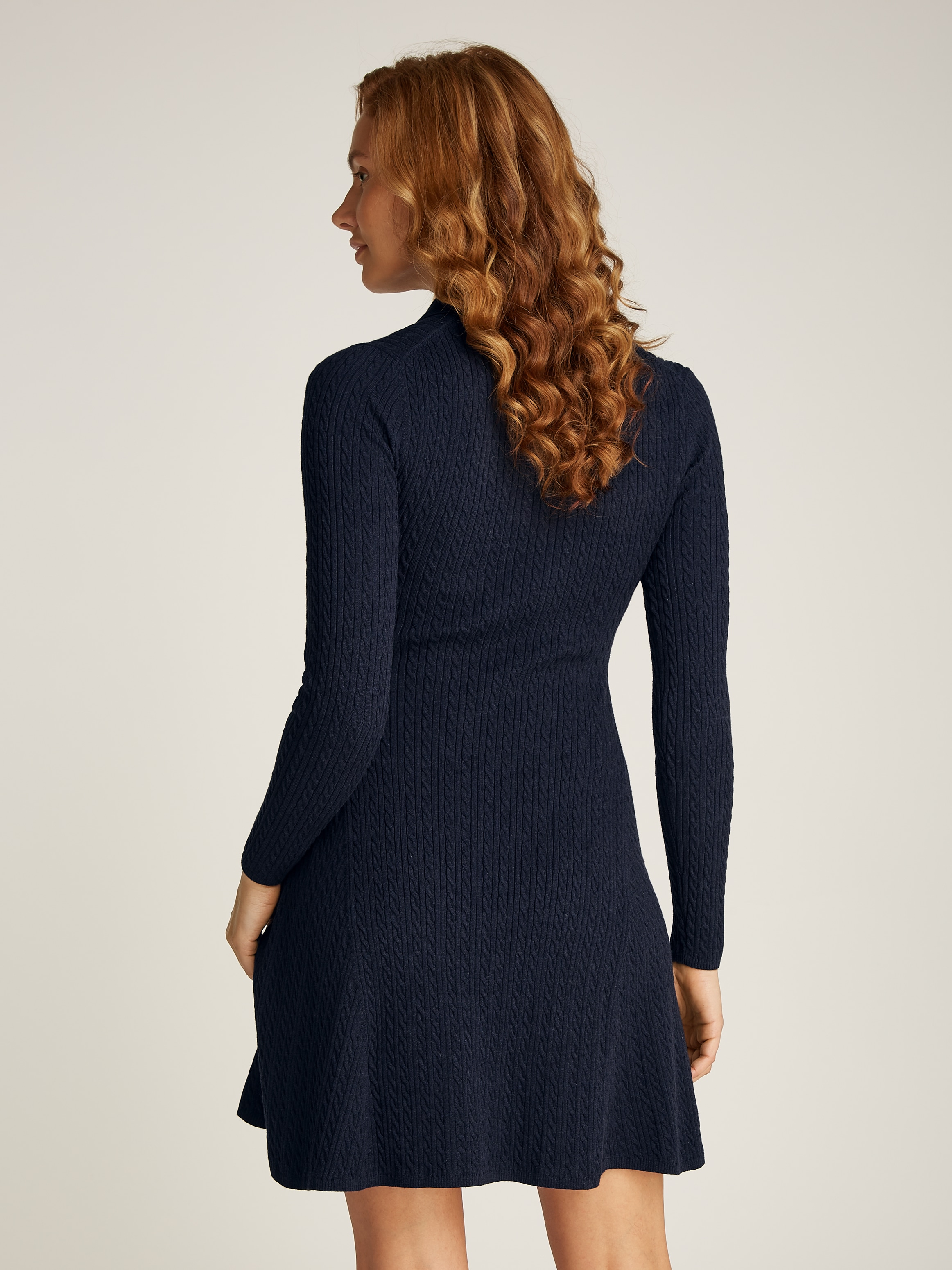 Tommy Jeans Strickkleid "TJW F&F POLO CABLE SWEATER DRESS", mit kleinem Zop günstig online kaufen