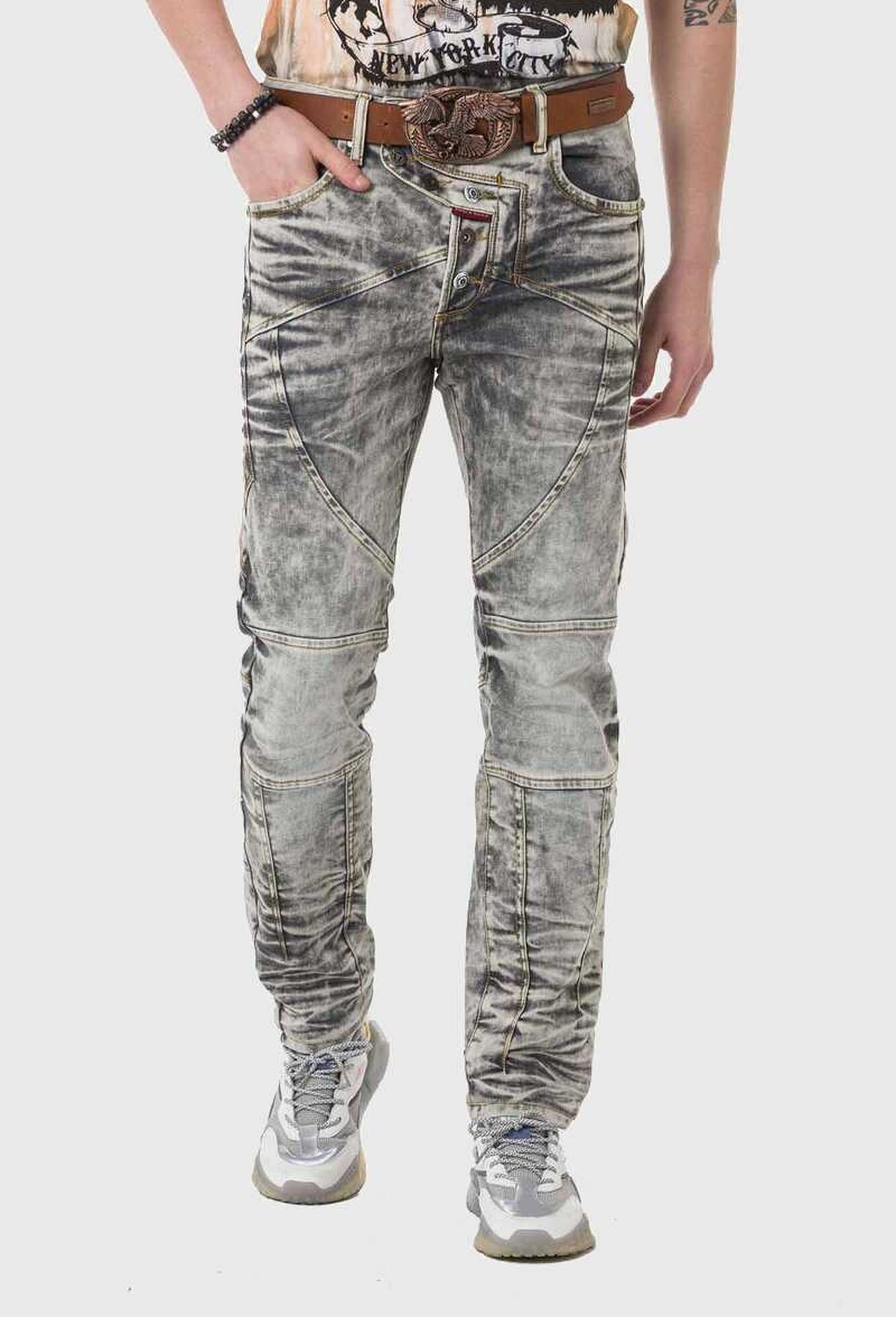 Cipo & Baxx 5-Pocket-Jeans »Cipo & Baxx Jeans« mit markantem Design