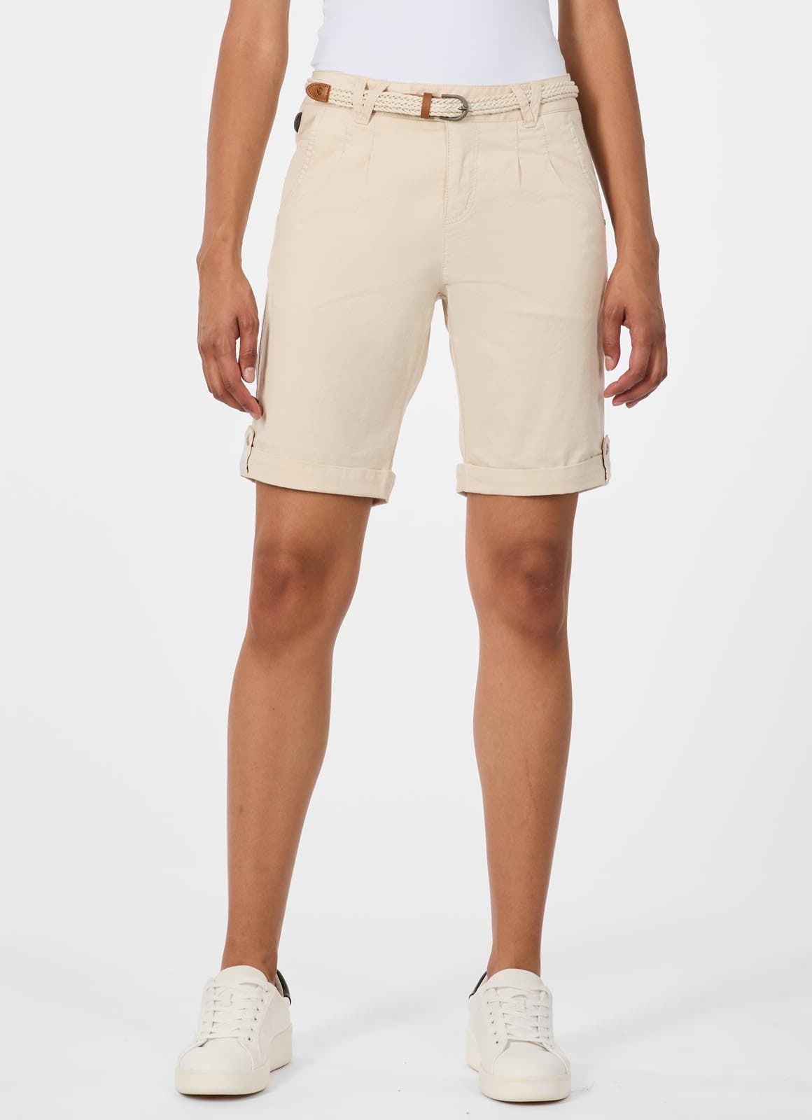 Ragwear Bermudas "YOTO" Elastischer Twill, leicht gepeached und mit Gürtel