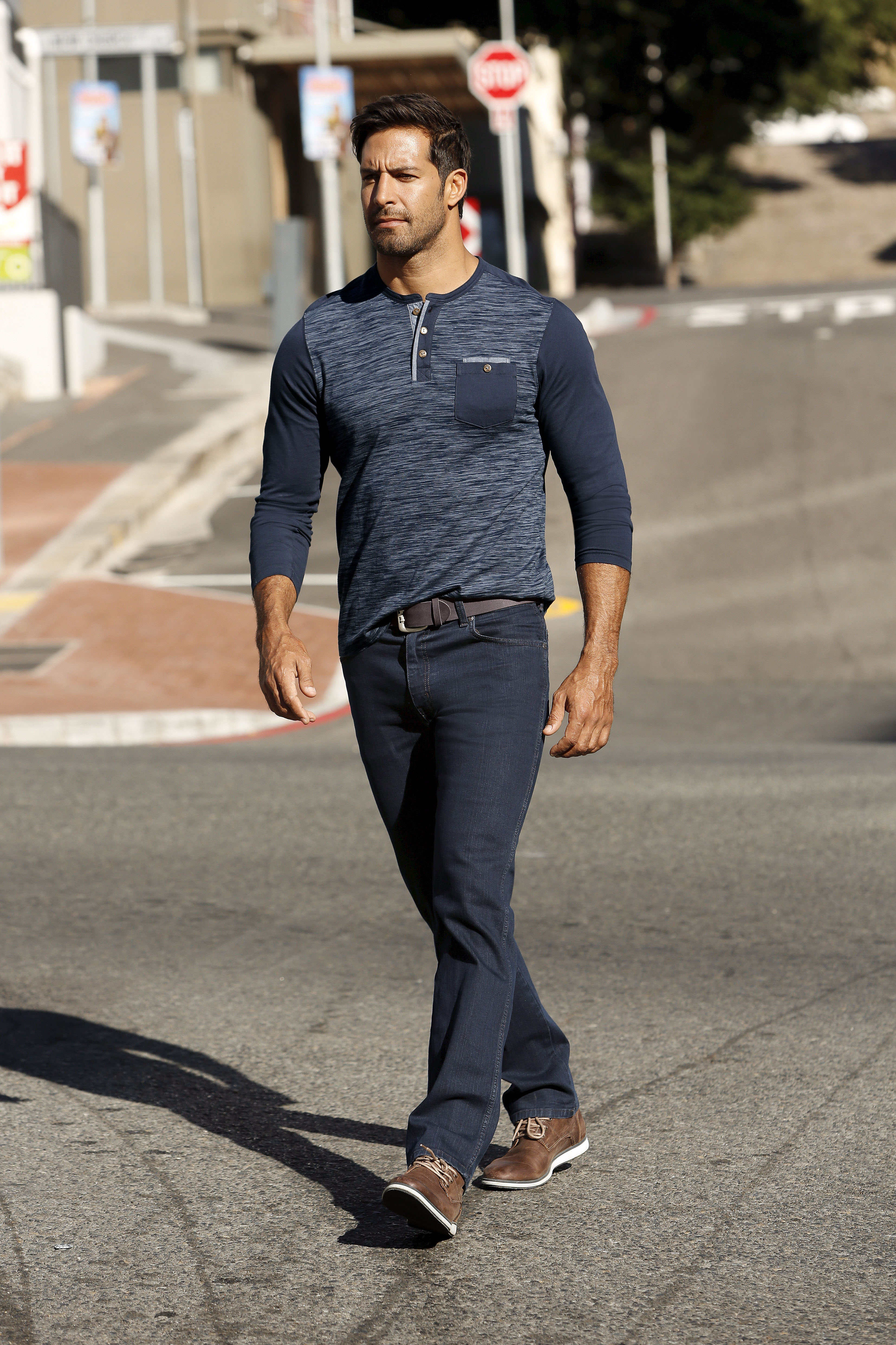 Thumbnail - Arizona Longsleeve Langarm, melierte Optik, Rundhalsausschnitt mit Knopfleiste