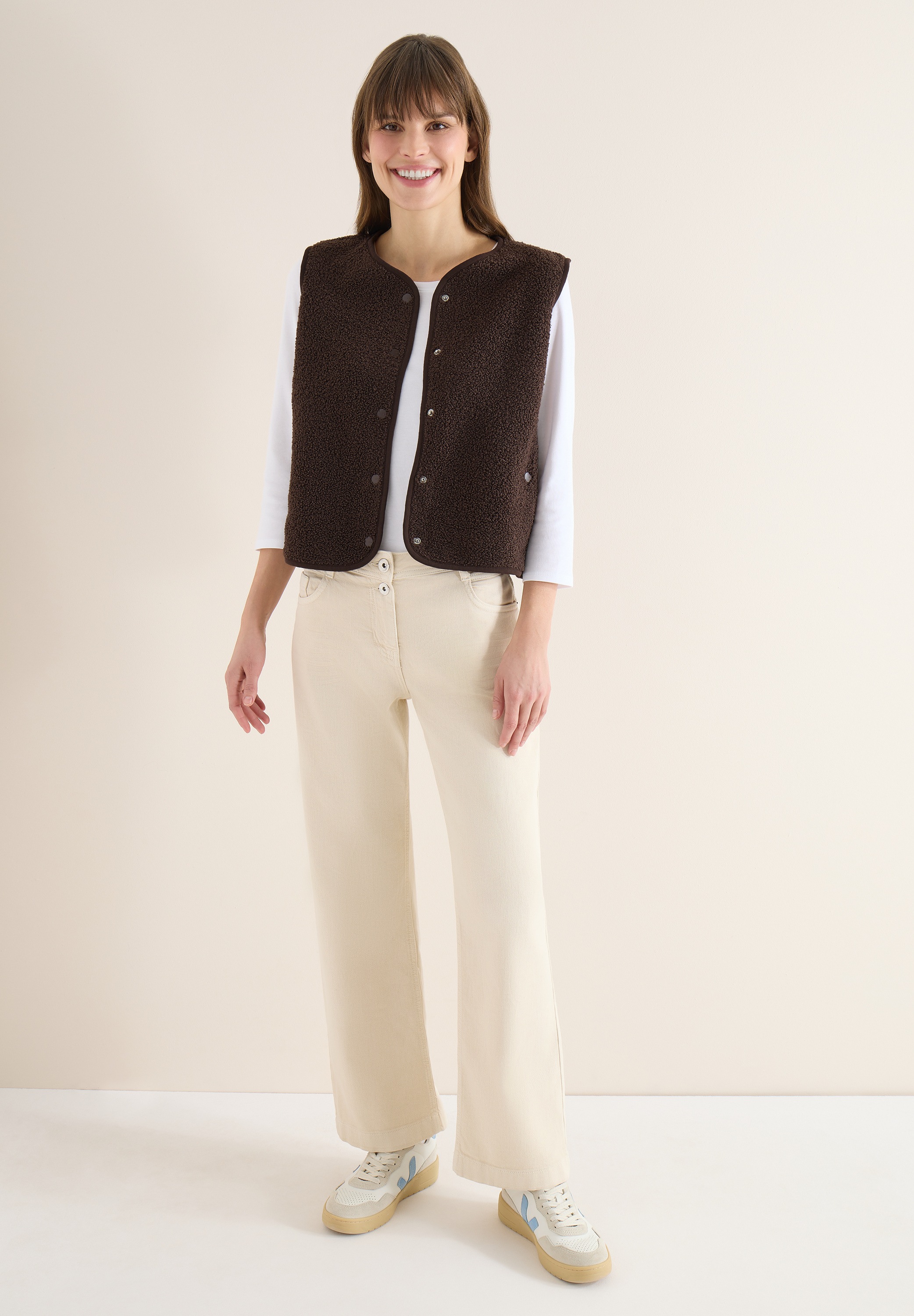 Thumbnail - Cecil Fellweste