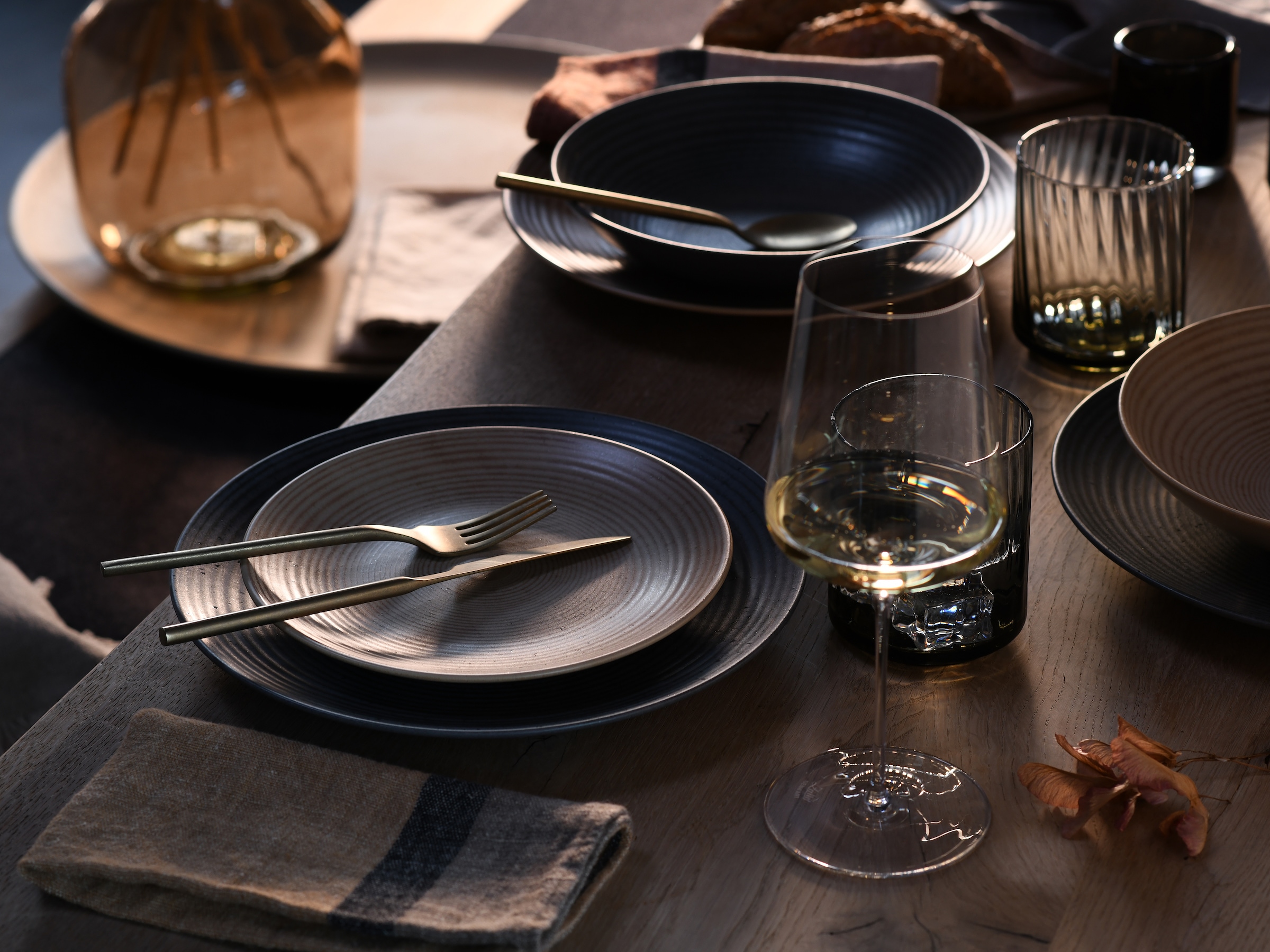 CreaTable Kombiservice »Catania, Service 16-tlg.« Italienische Eleganz, Vulkanoptik