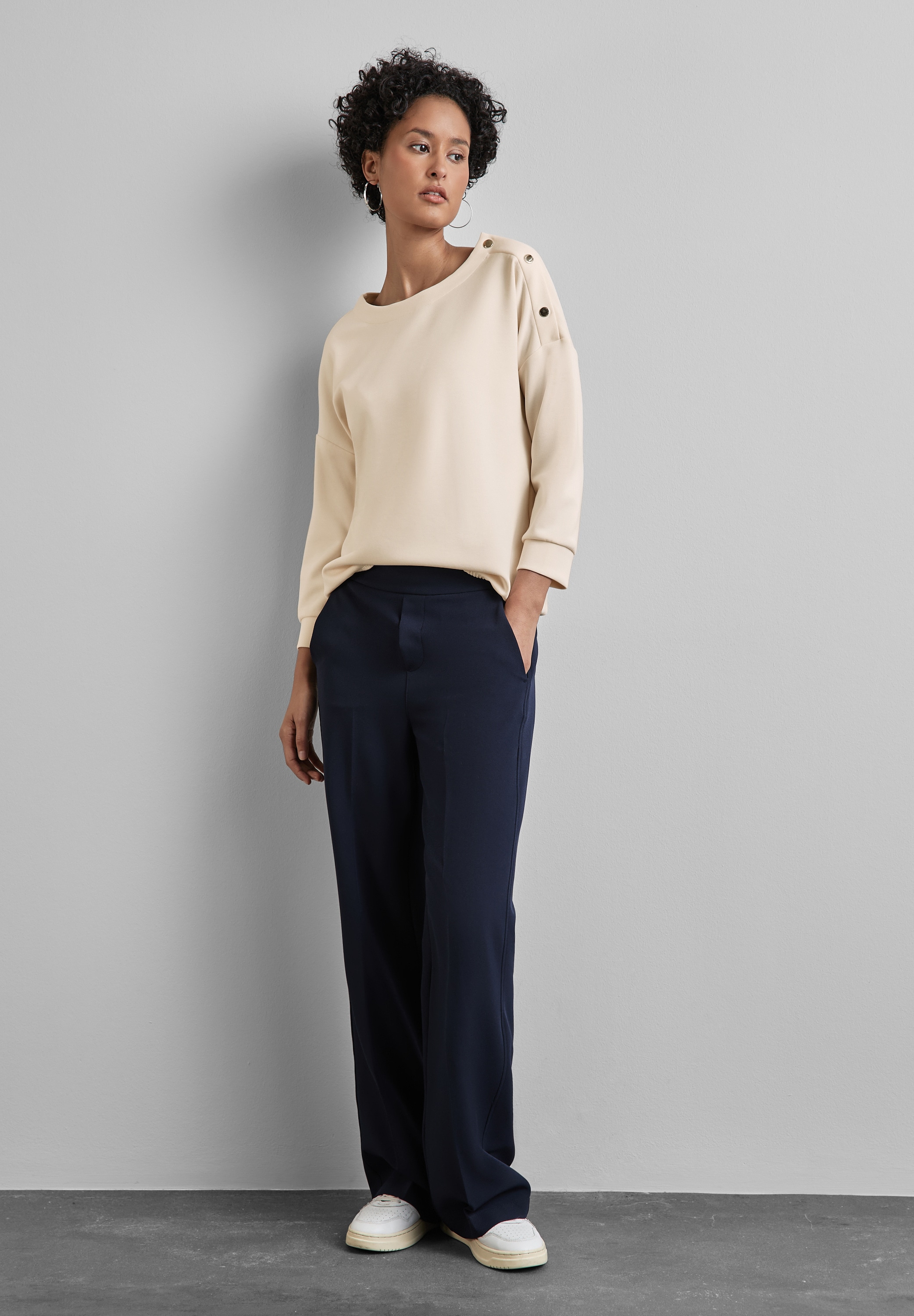 STREET ONE Langarmshirt, mit Knopf Details