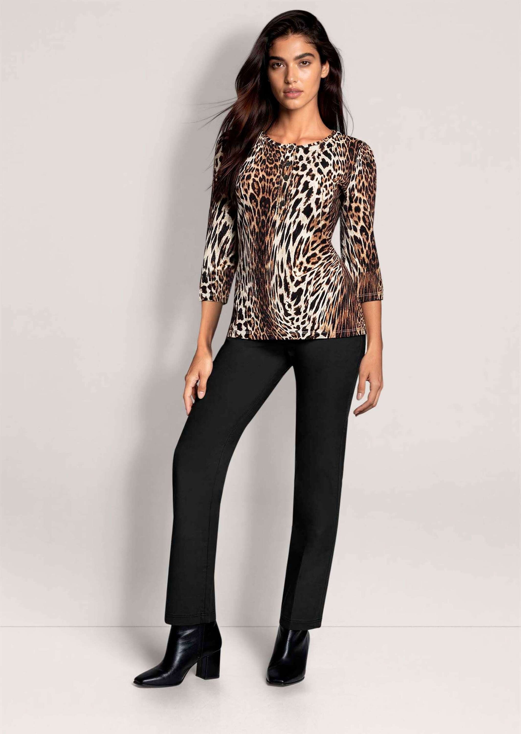 MADELEINE 3/4-Arm-Shirt »Shirt Shirt mit Leo-Druck und 3/4-Arm«