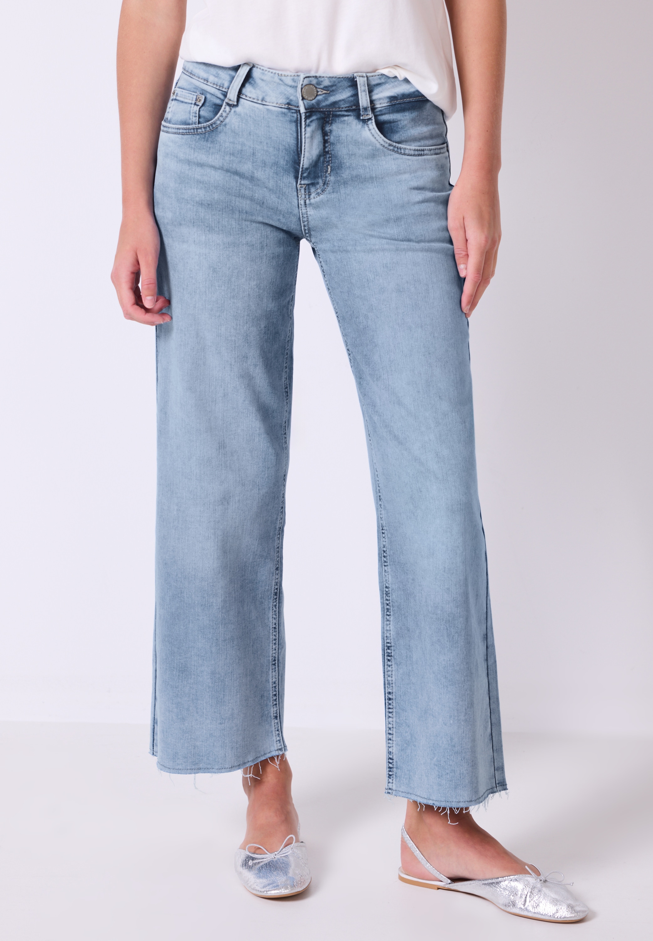 STREET ONE STUDIO Gerade Jeans, aus Baumwolle mit Stretchanteil
