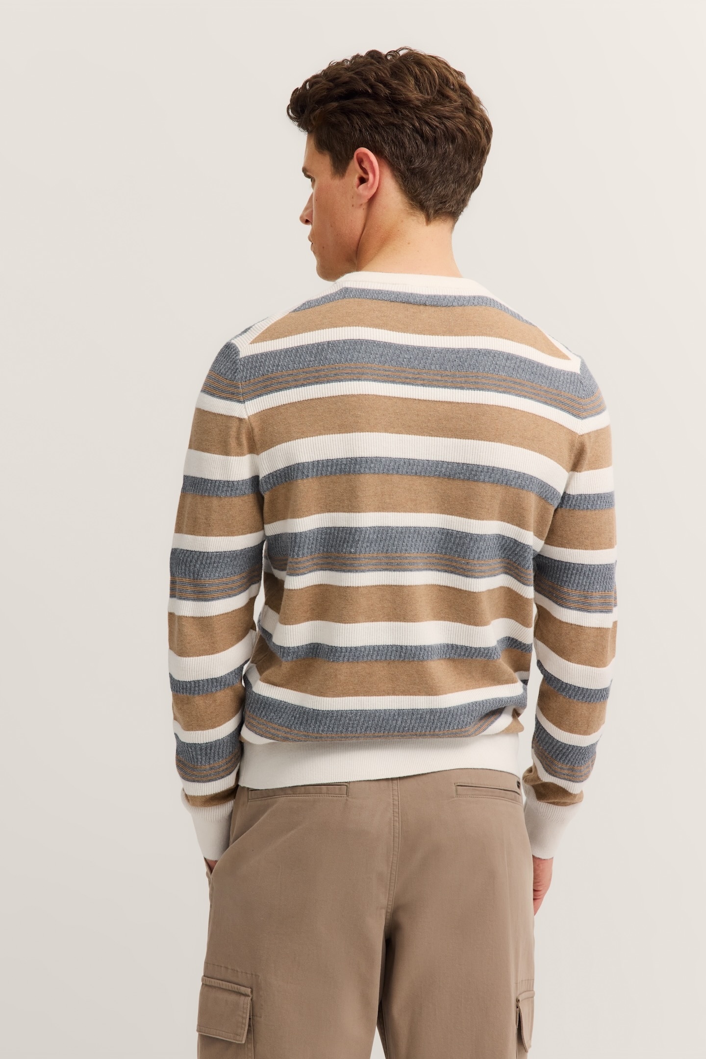 bugatti Rundhalspullover »Regular Fit«, gestreift aus Kaschmir-Mix