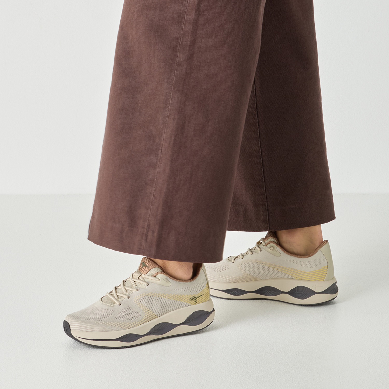 Tamaris Plateausneaker  Freizeitschuh, Halbschuh, vegane Verarbeitung