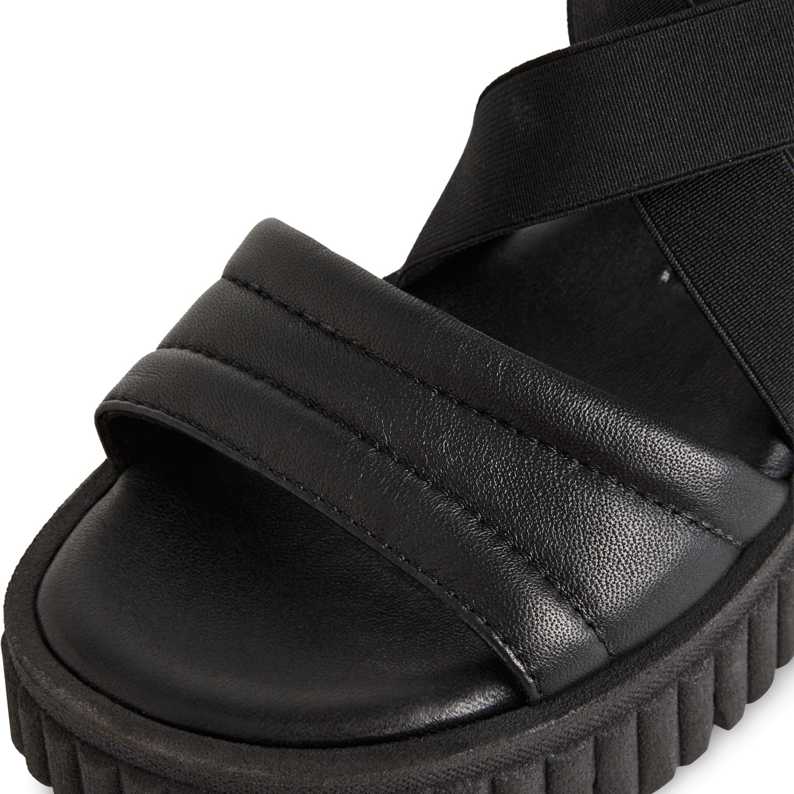 Tamaris Keilsandalette, Plateau, Riemchensandale, Sommerschuh mit Kreuzband günstig online kaufen