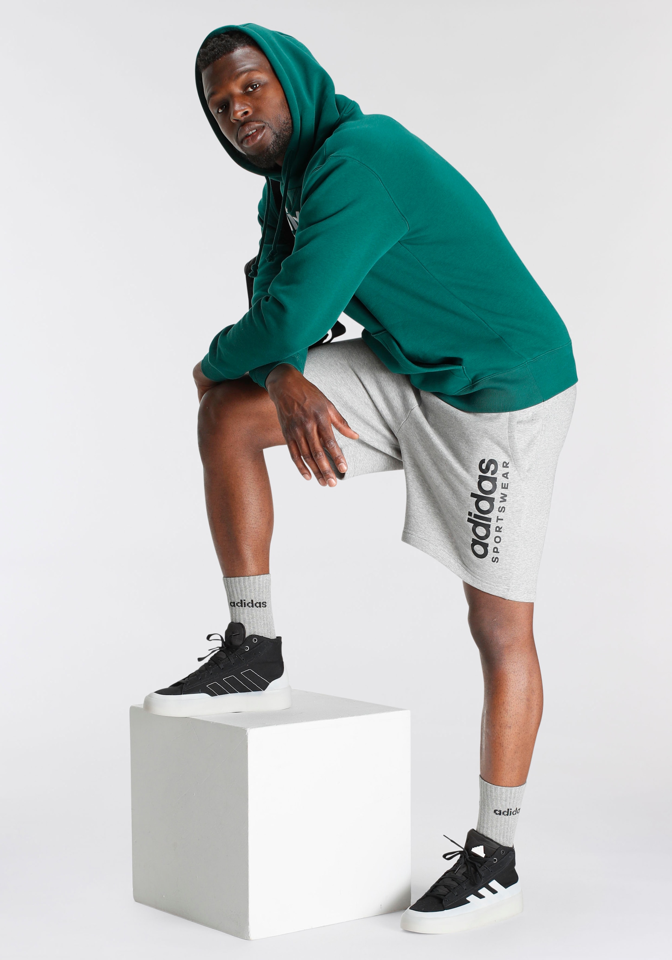 adidas Sportswear Shorts »ALL SZN FLEECE GRAPHIC«, (1 tlg.) | BAUR