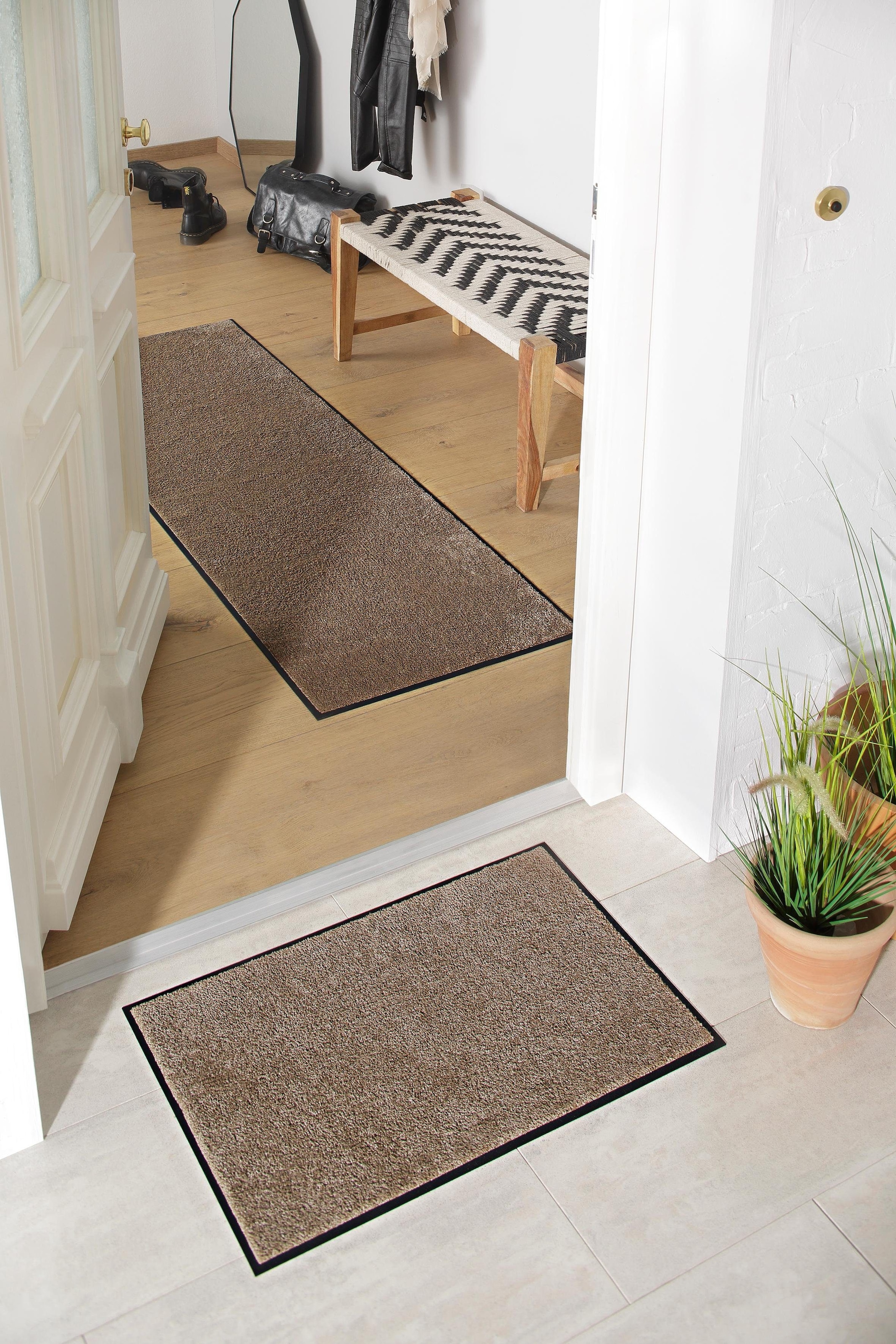 my home Fußmatte »Lavea«, rechteckig, 9 mm Höhe, Schmutzfangmatte, Uni-Farben, In- und Outdoor-Teppich, waschbar