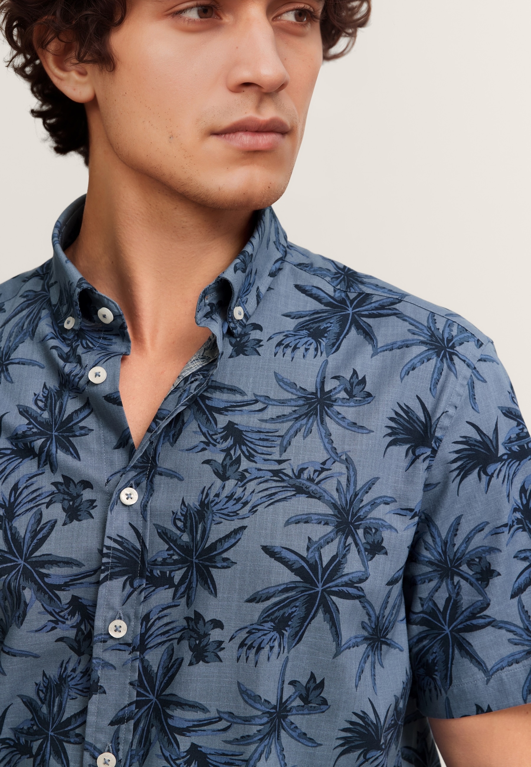 bugatti Kurzarmhemd Modern Fit mit Print