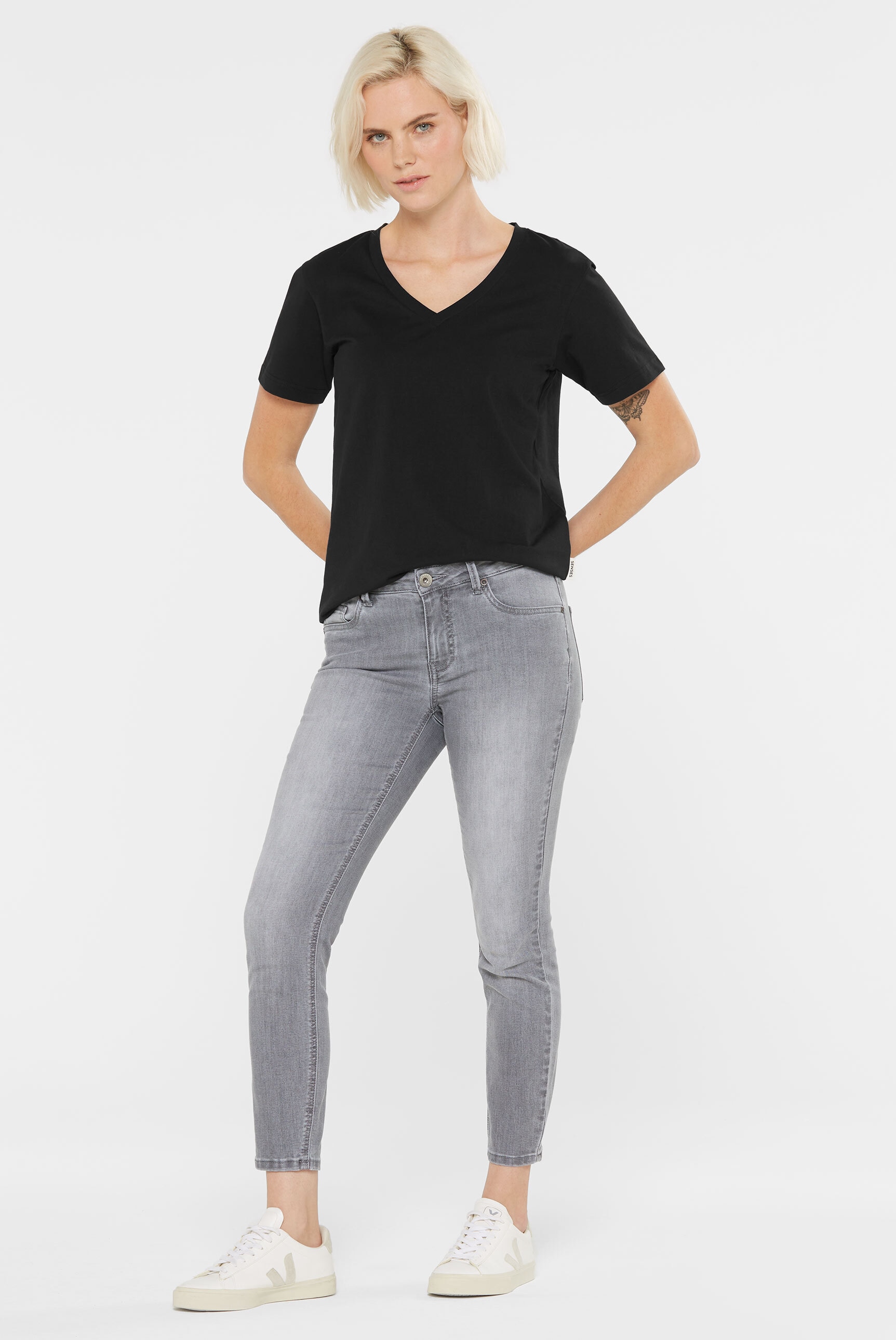 SENSES.THE LABEL V-Shirt, aus Baumwolle