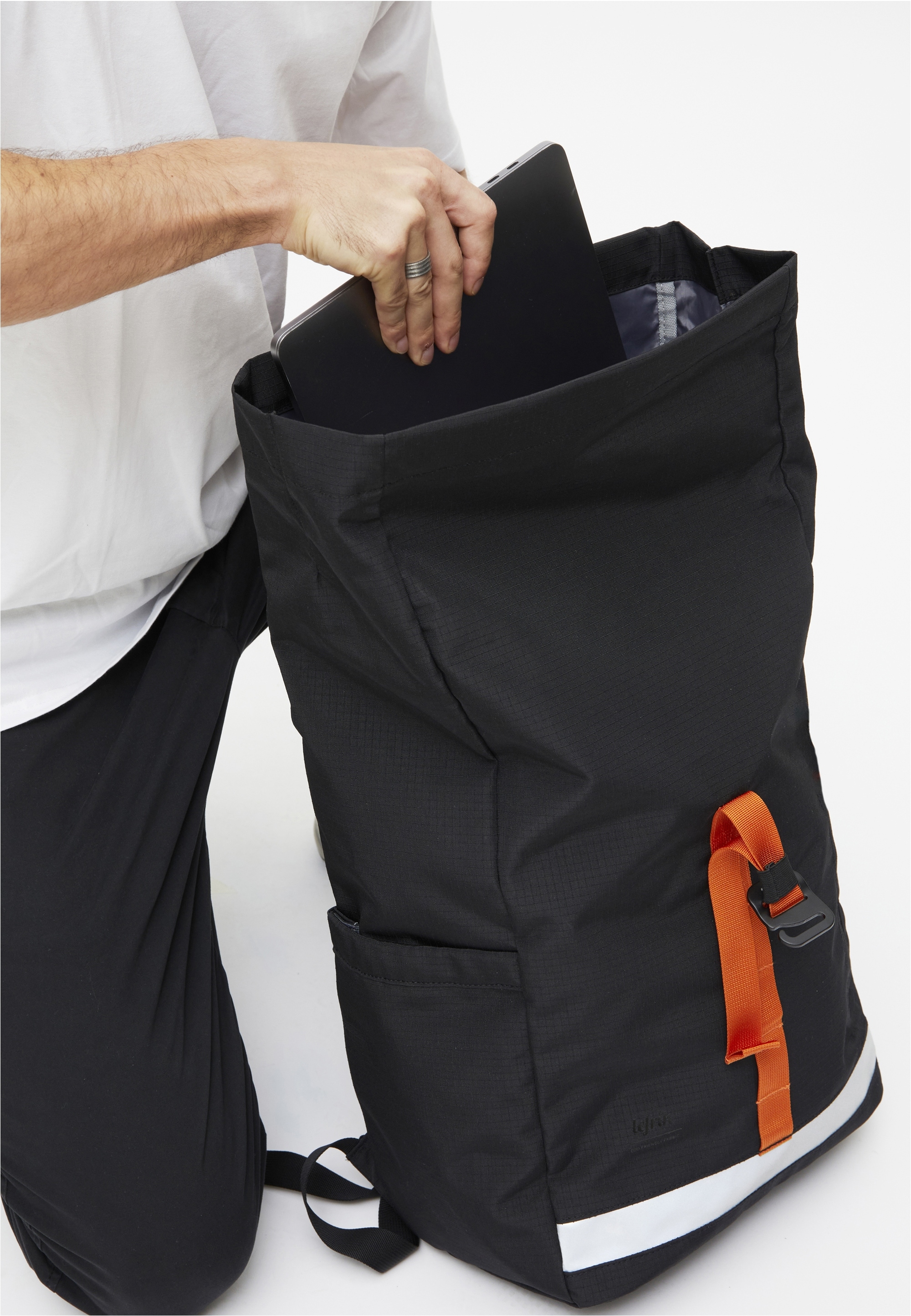 lefrik Laptoptasche »Lars Roll«, mit extra Laptopfach