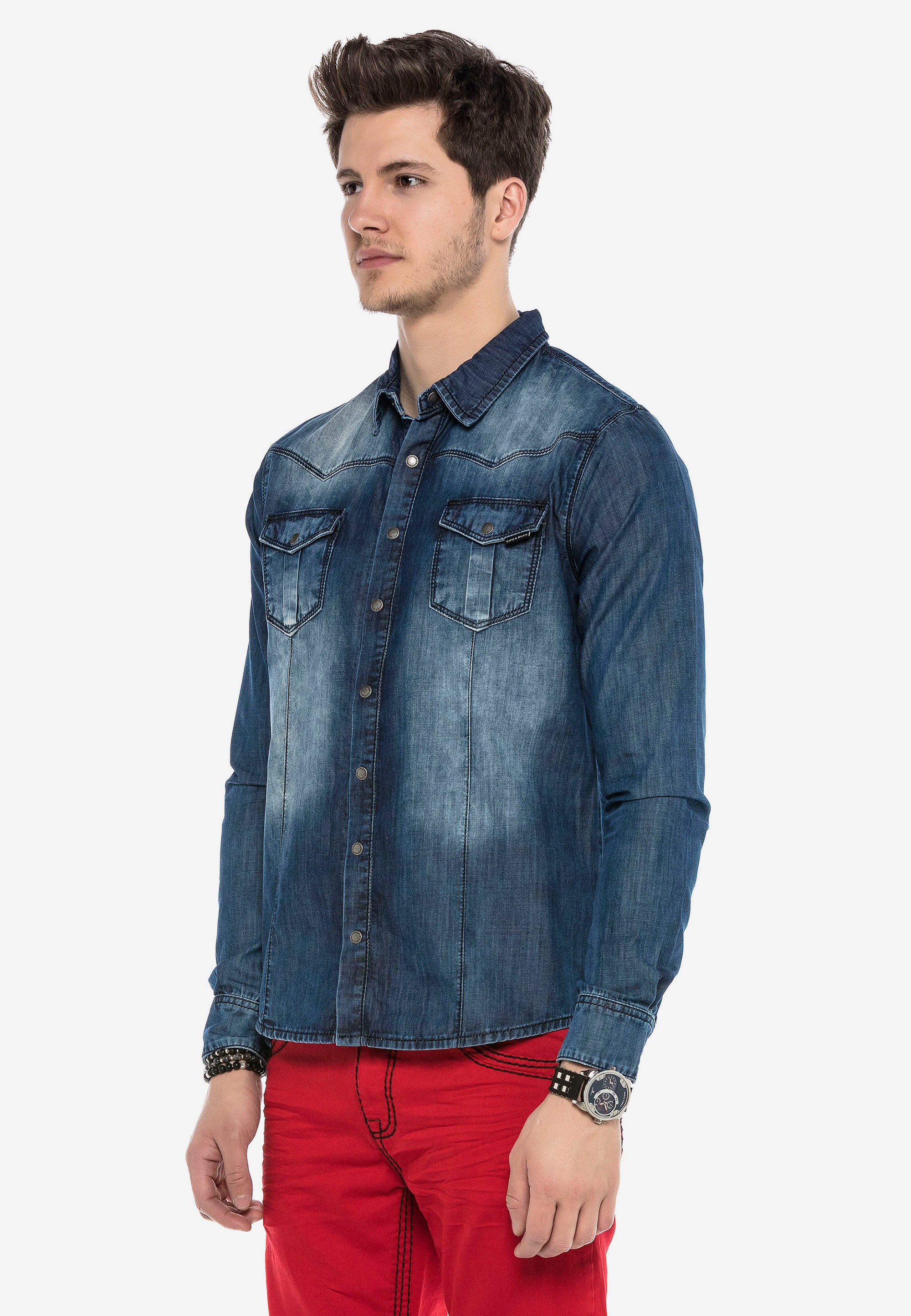 Cipo & Baxx Jeanshemd, mit praktischen Druckknöpfen