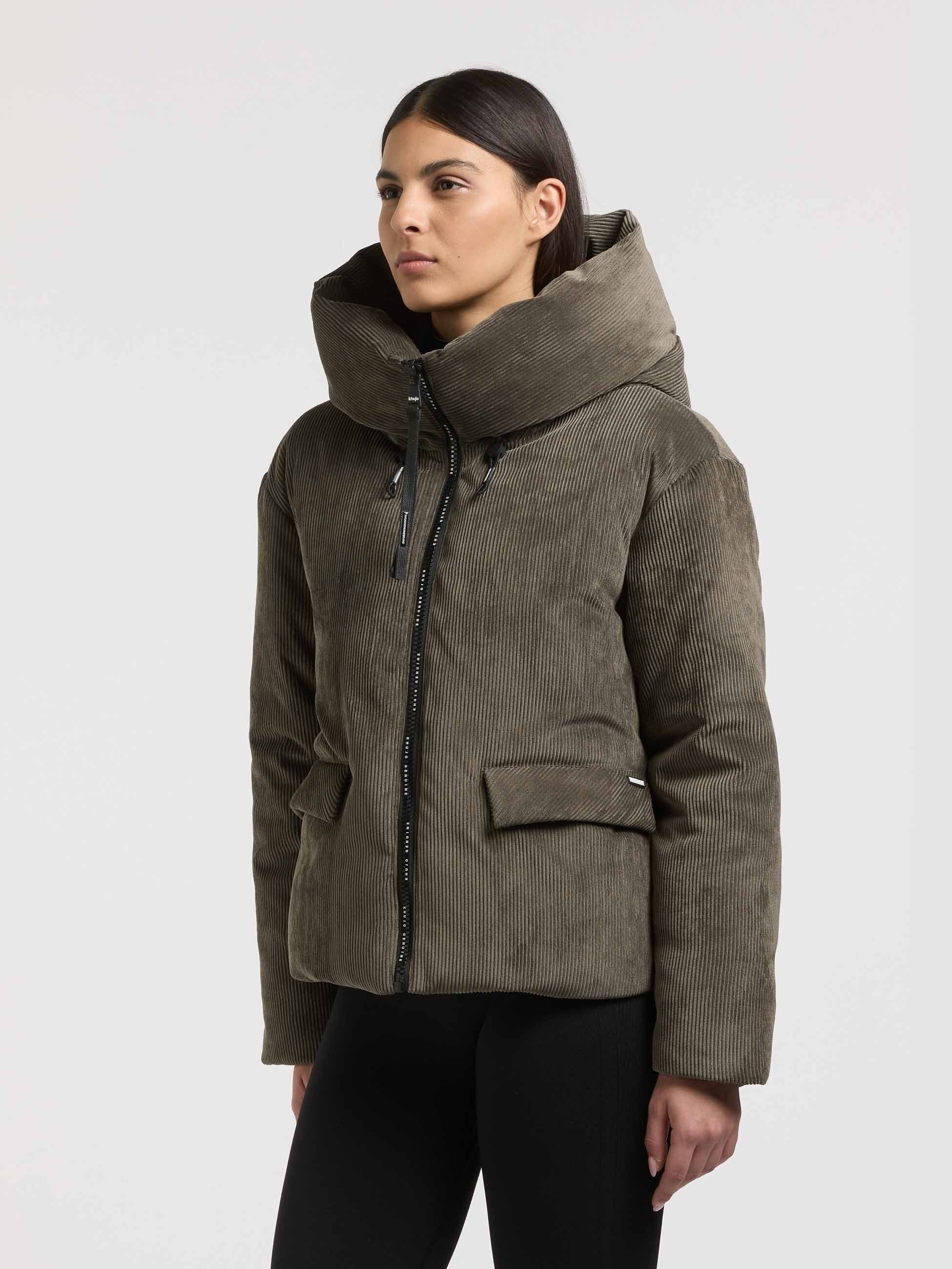khujo Winterjacke »ZOSIA« mit Kapuze