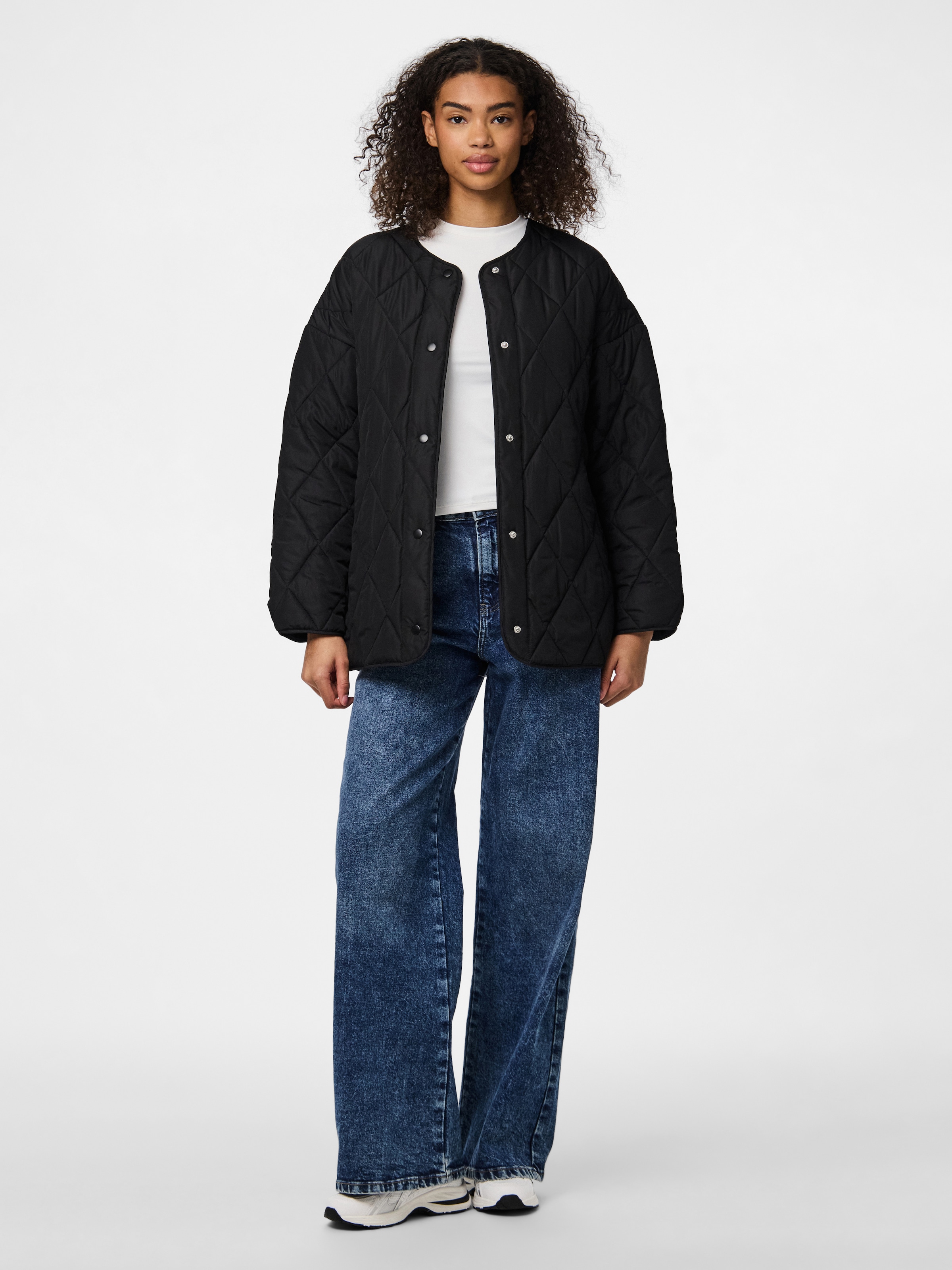 pieces Steppjacke »PCSTELLA QUILTED JACKET NOOS BC« Kunstfaser