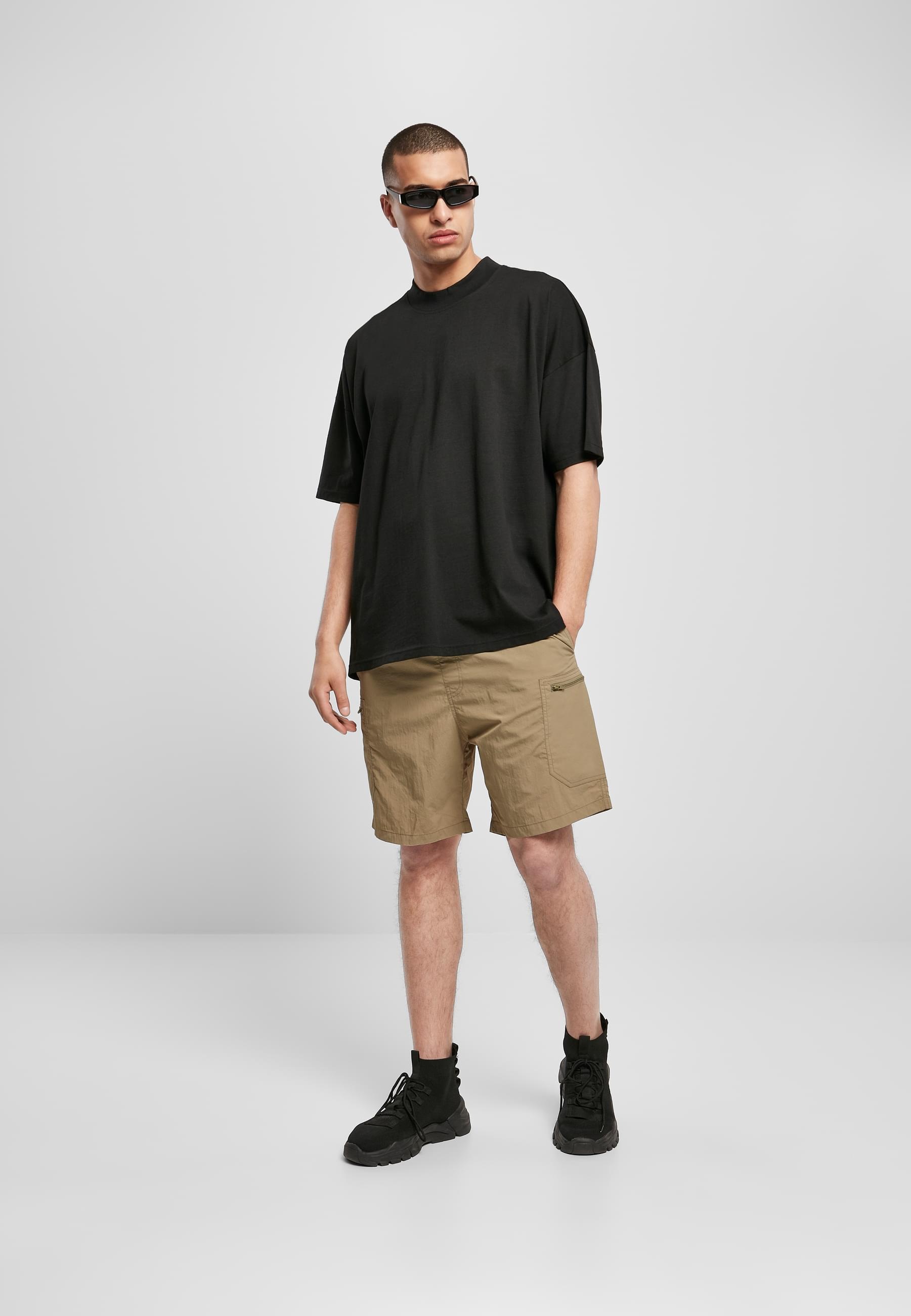 URBAN CLASSICS T-Shirt »Urban Classics Herren Oversized Mock Neck Tee«, (1 tlg.)
