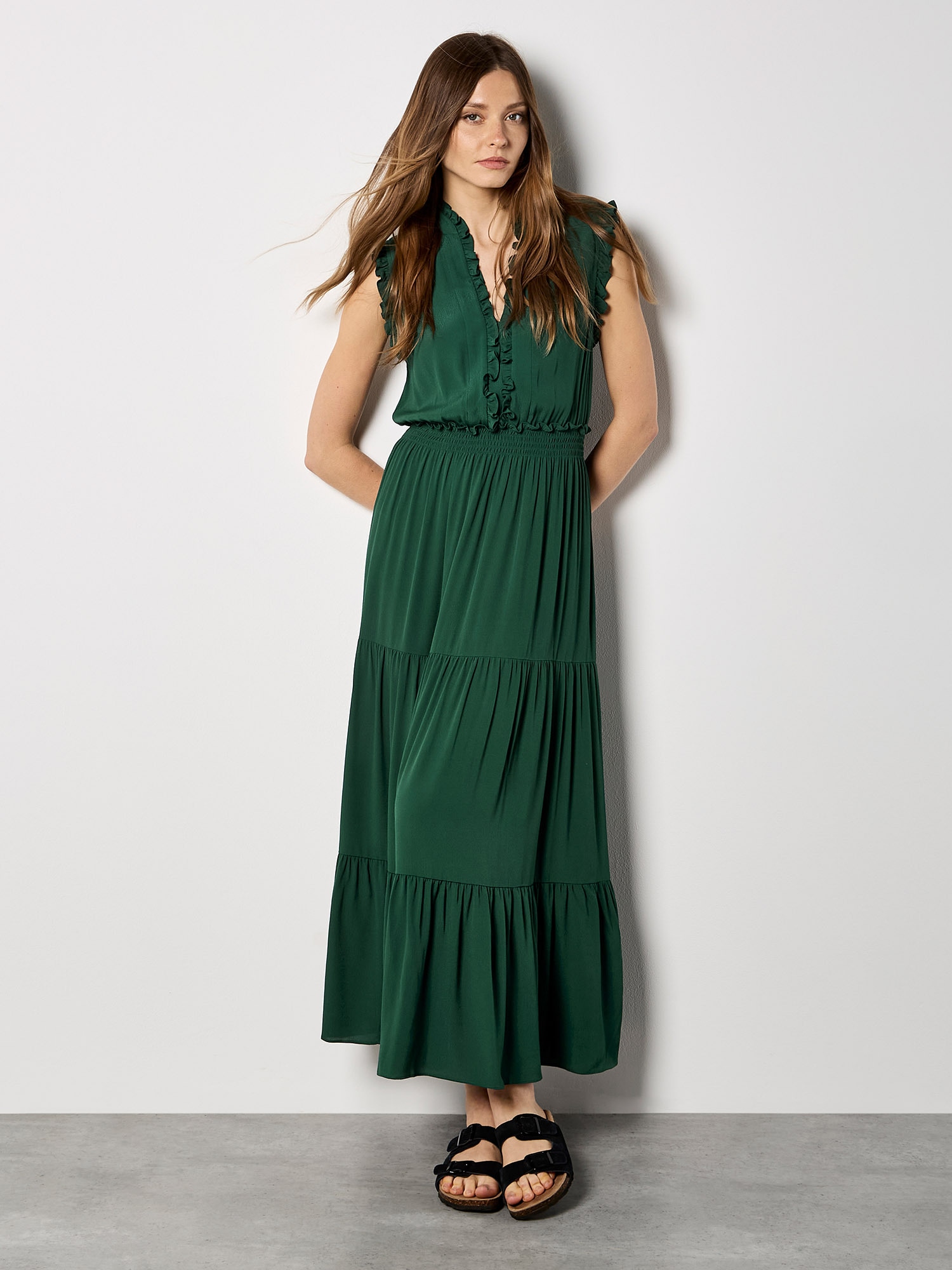 Apricot Maxikleid »Maxikleid mit V-Ausschnitt« mit Rüschen