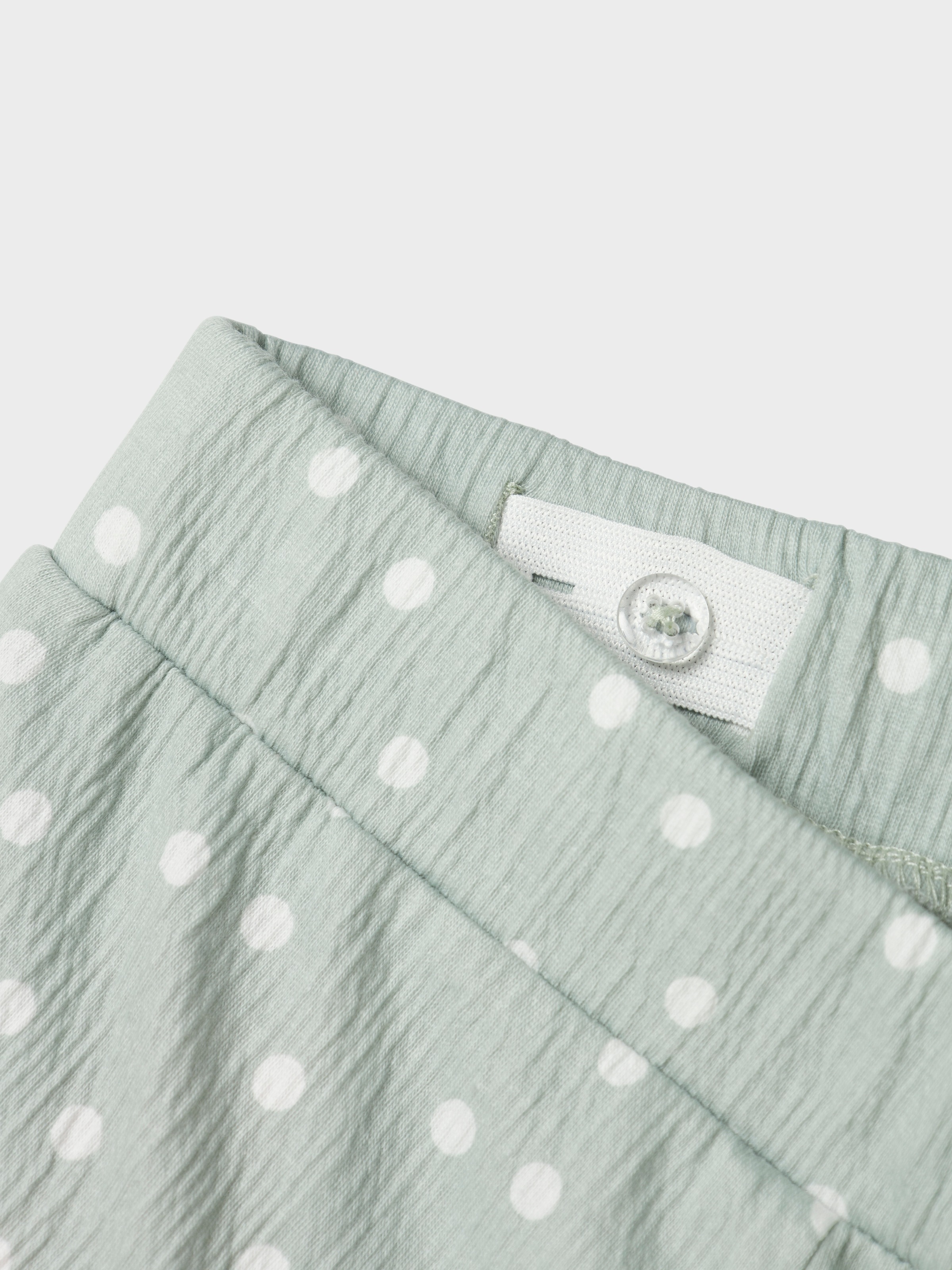 Name It Schlupfhose »NMFJUDY WIDE PANT«, mit süßer Wellenkante am Bein