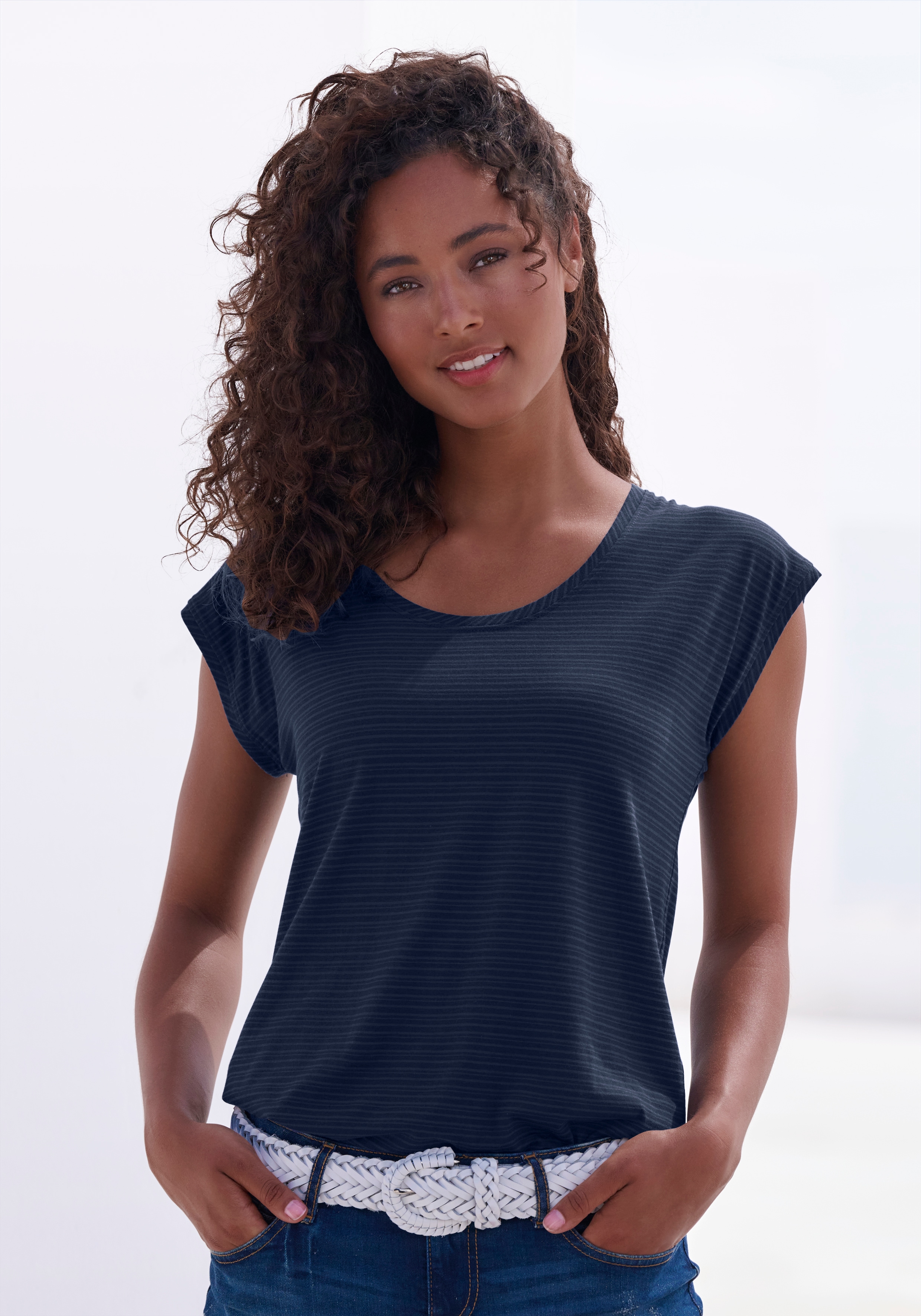 Beachtime by Lascana Kurzarmshirt "mit leicht transparenten Streifen" aus weicher Baumwoll-Viskose-Qualität
